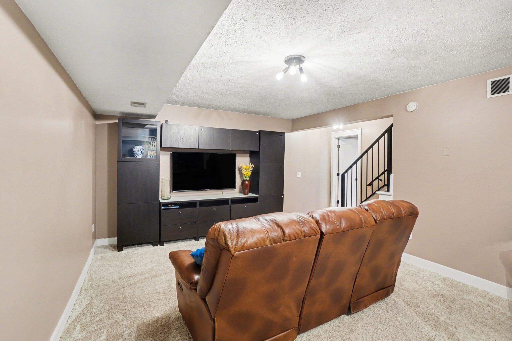 8500 S Maple Court Zeeland MI 49464