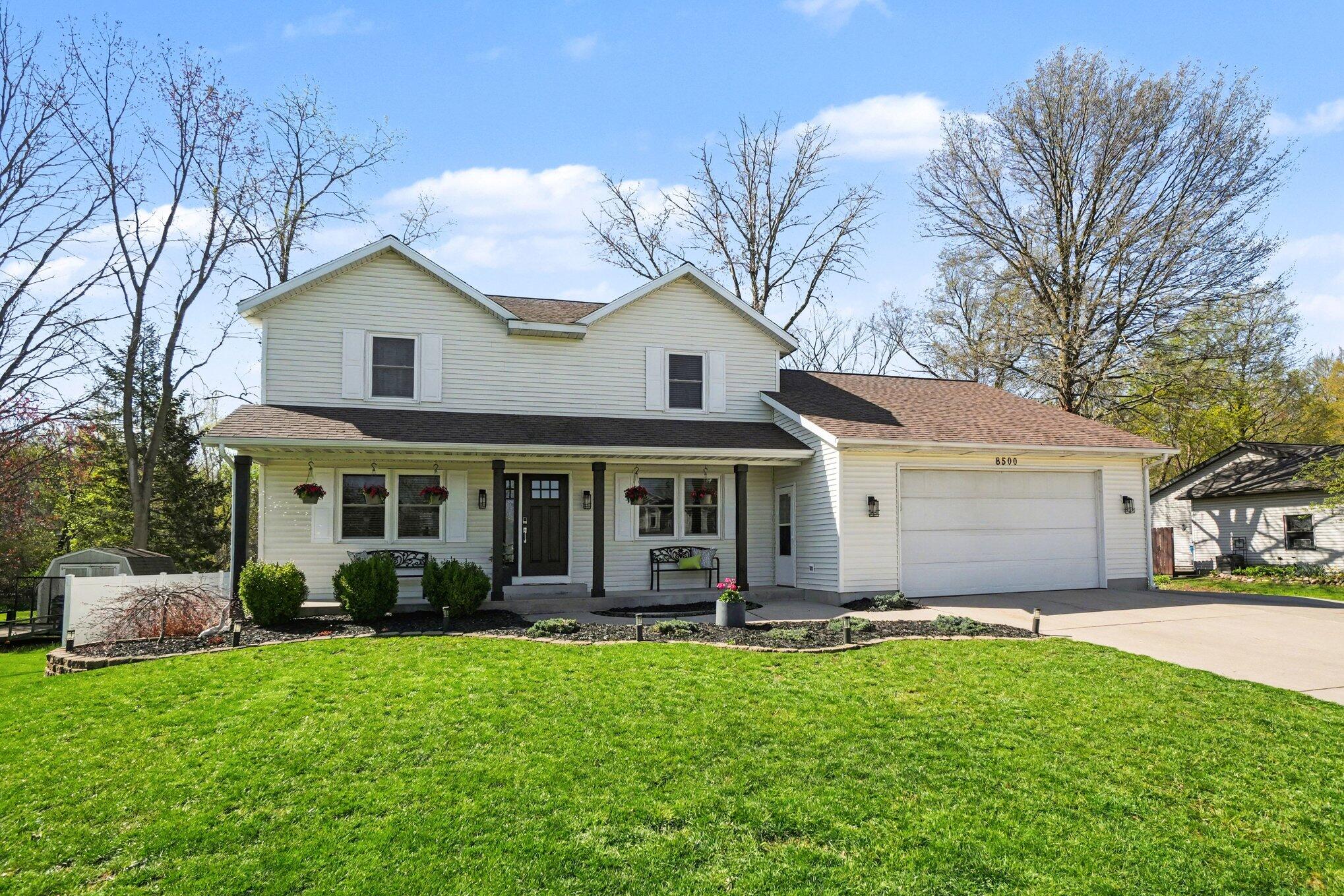 8500 S Maple Court Zeeland MI 49464