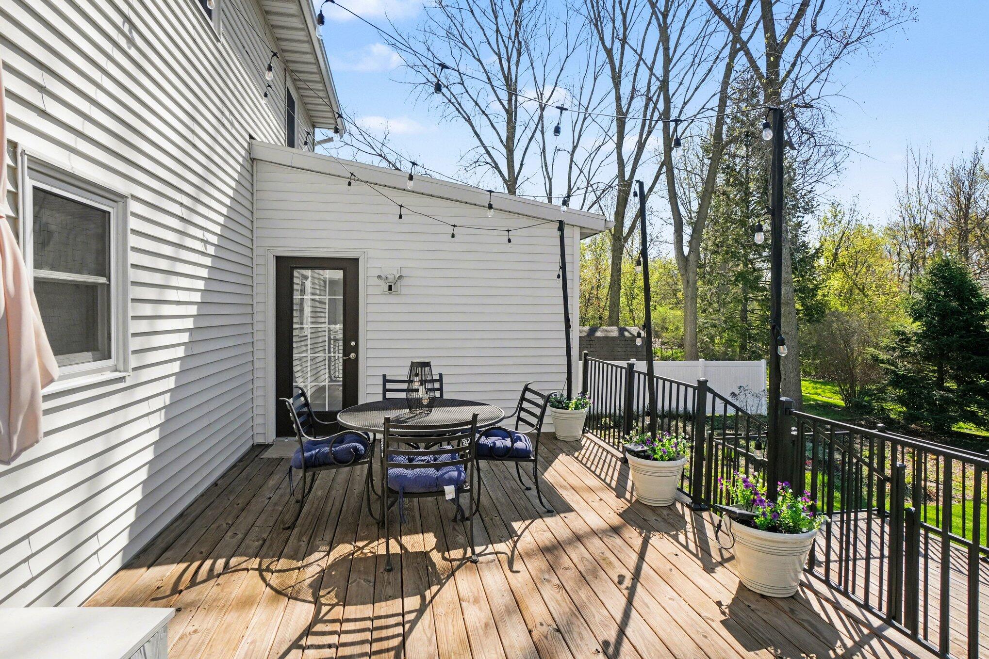 8500 S Maple Court Zeeland MI 49464