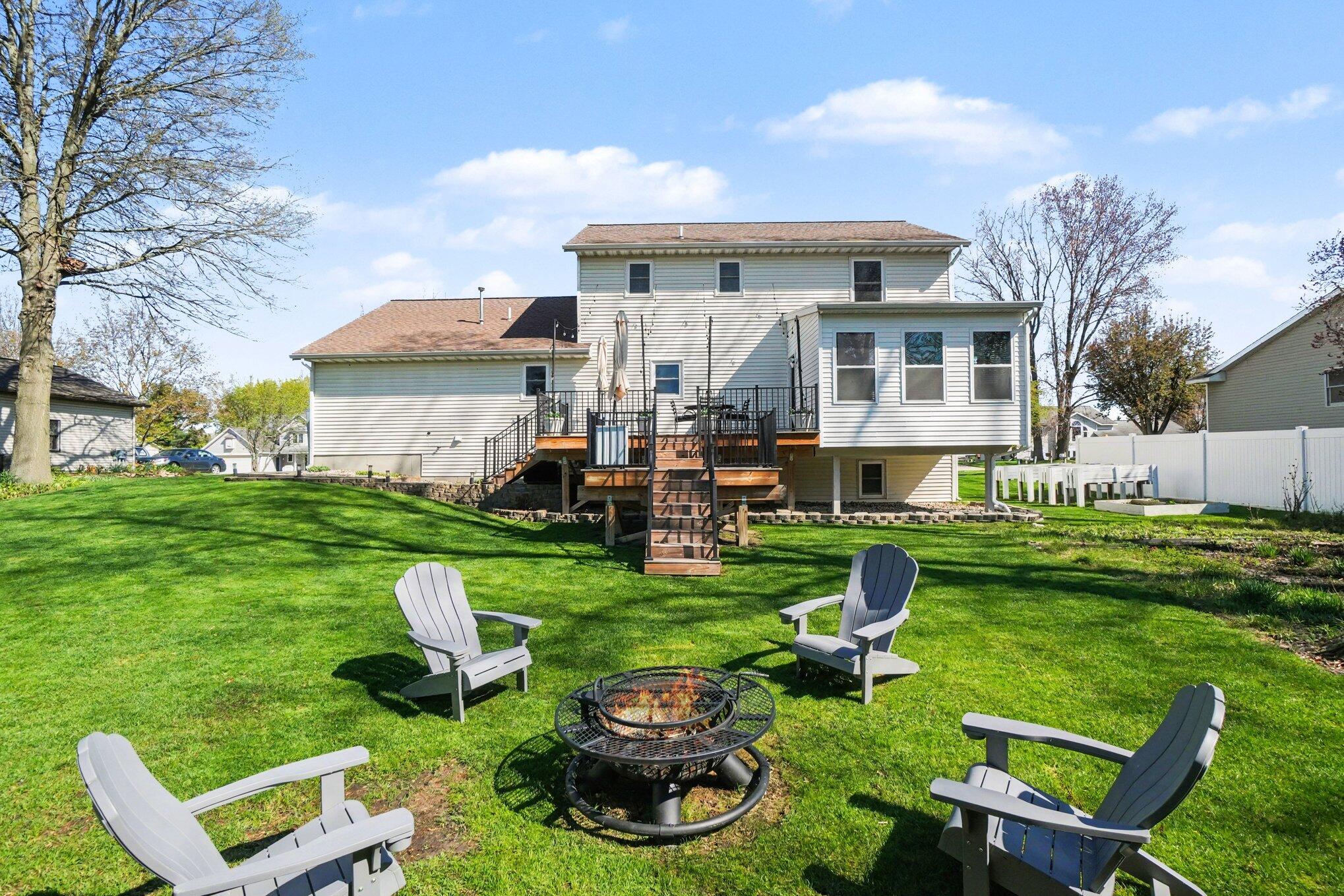 8500 S Maple Court Zeeland MI 49464