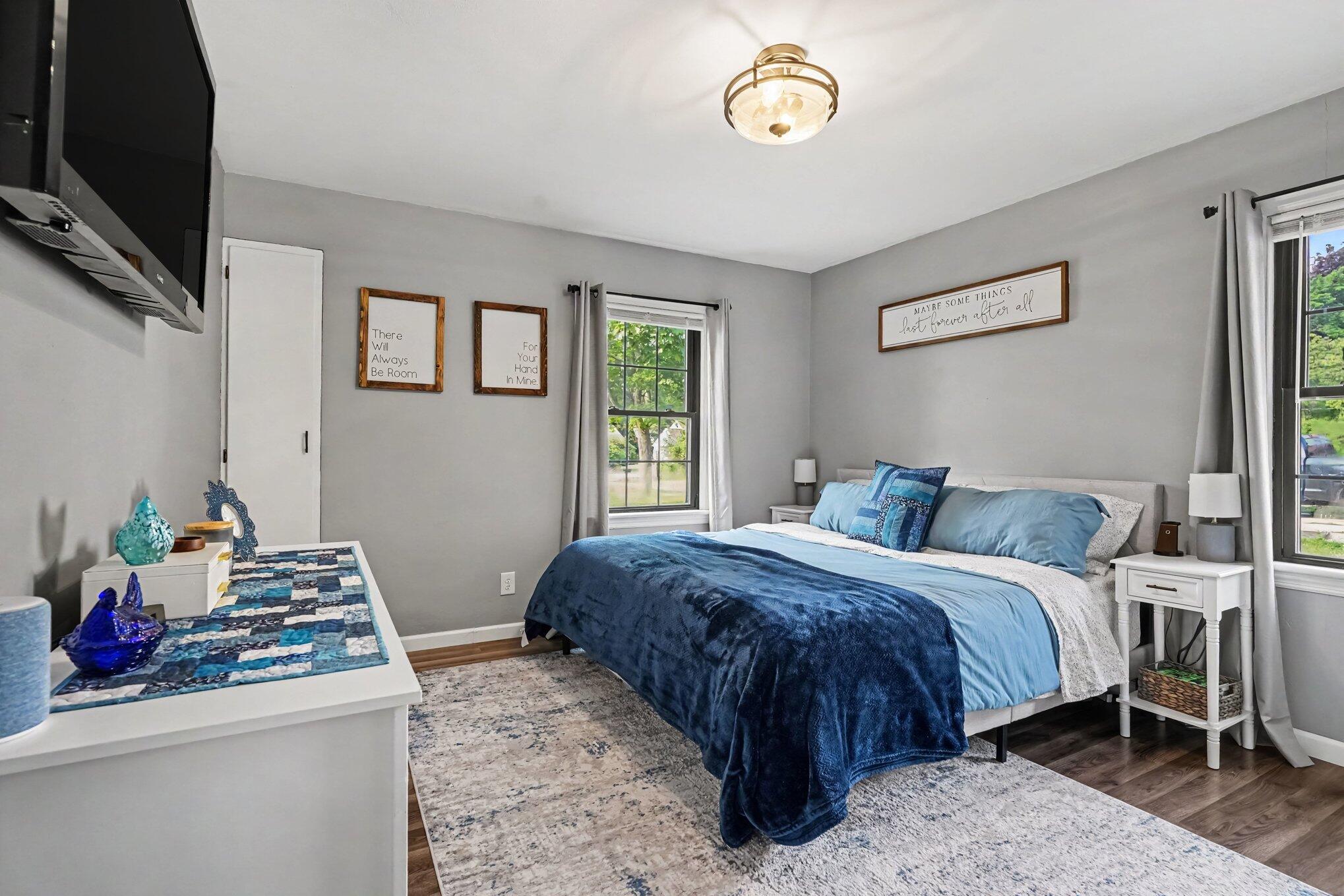912 Wendover Boulevard Norton Shores MI 49441