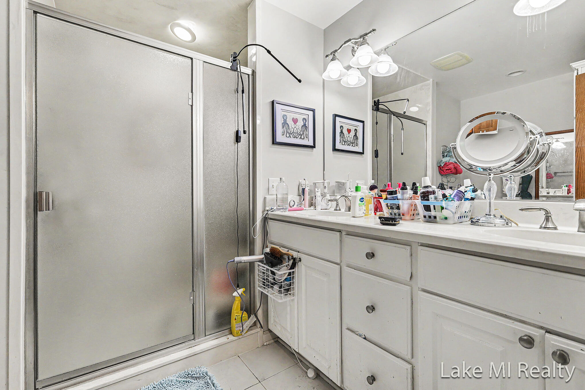 5537 Bentbrook Drive SE Grand Rapids MI 49508
