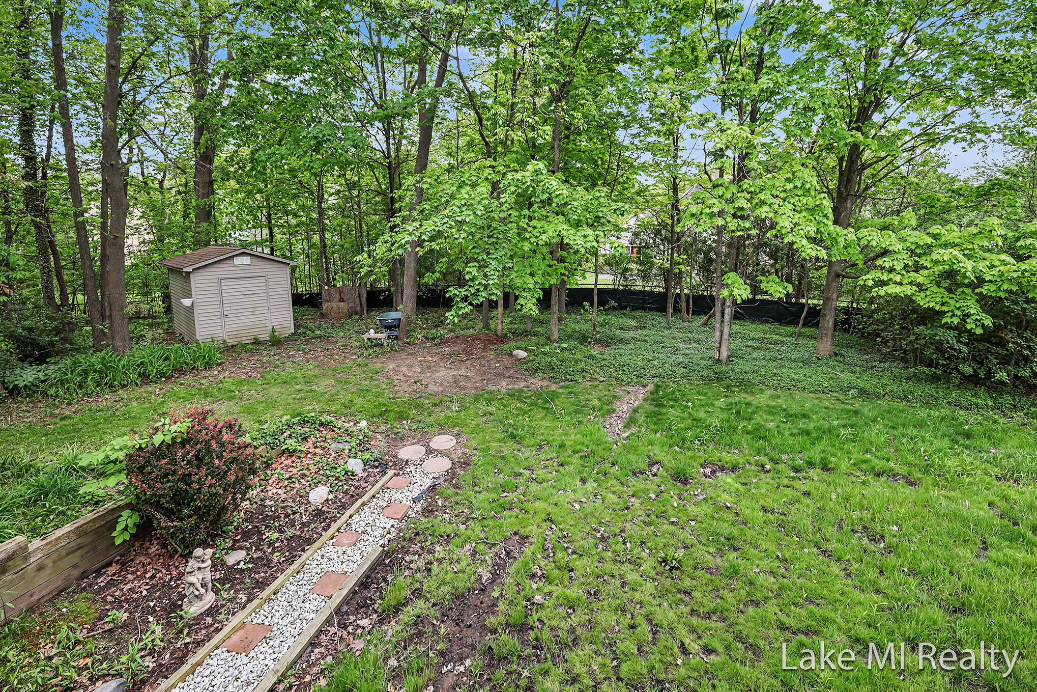 5537 Bentbrook Drive SE Grand Rapids MI 49508