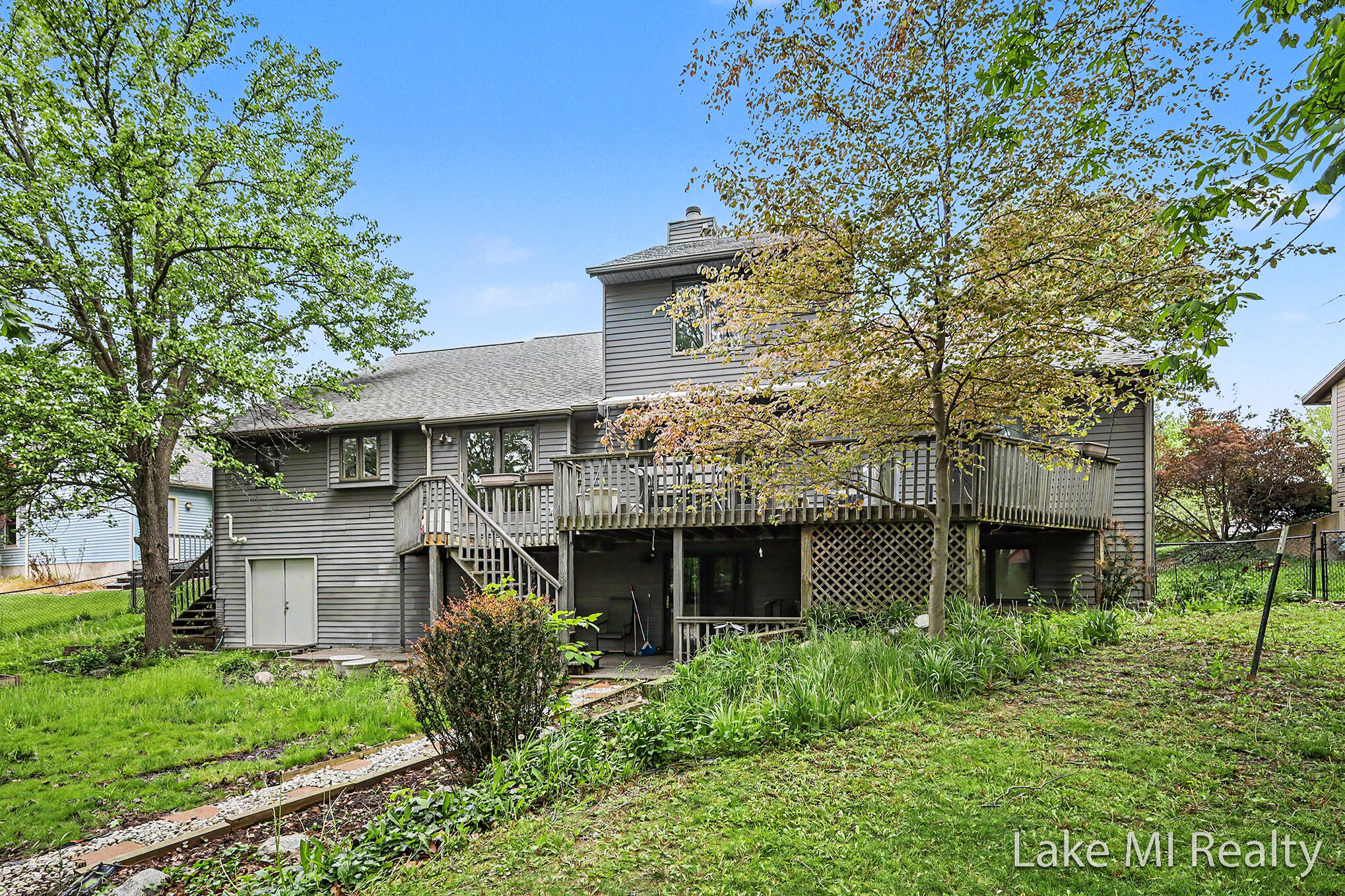 5537 Bentbrook Drive SE Grand Rapids MI 49508