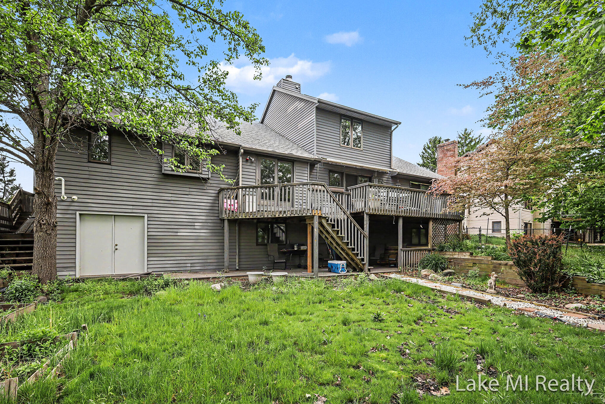5537 Bentbrook Drive SE Grand Rapids MI 49508