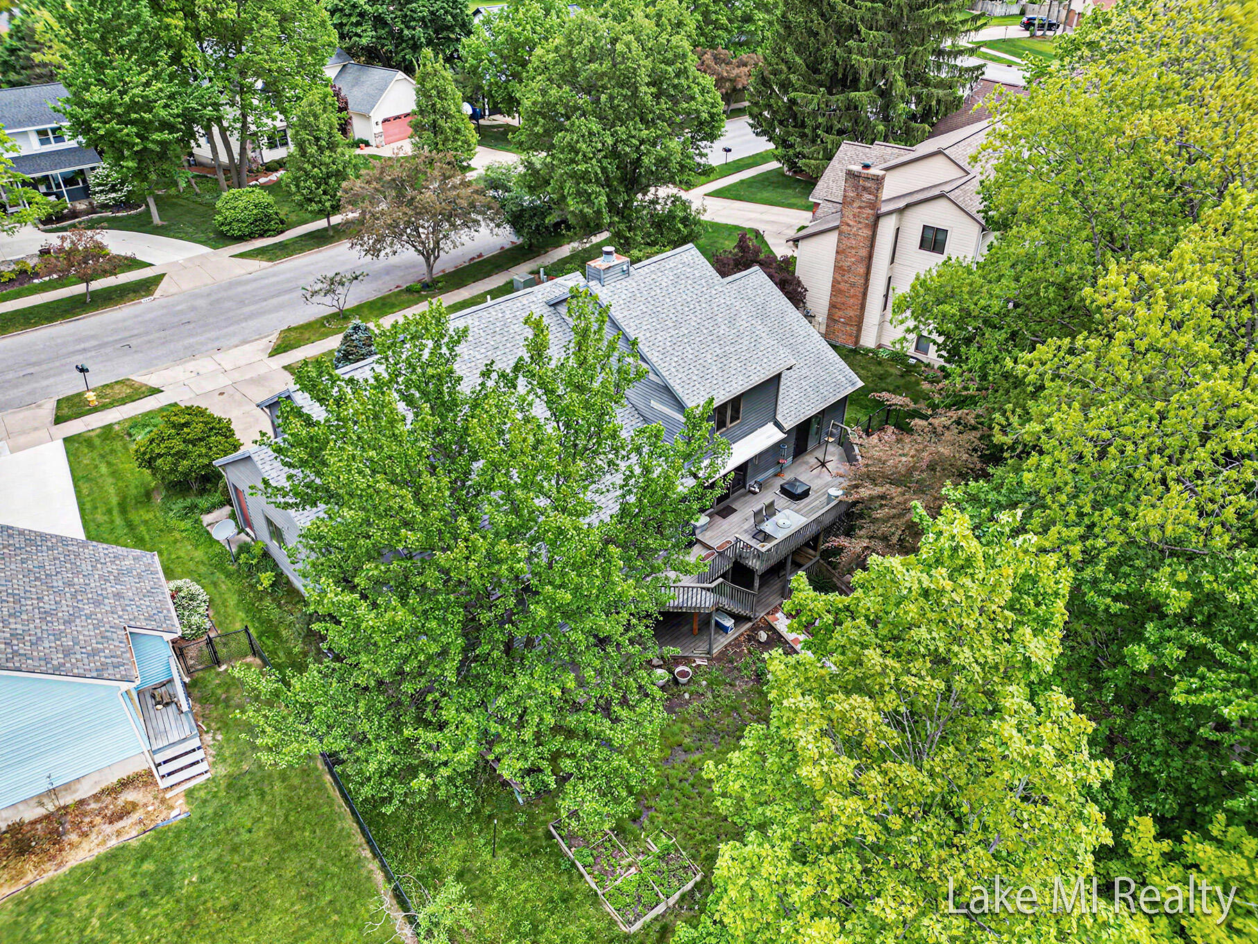 5537 Bentbrook Drive SE Grand Rapids MI 49508