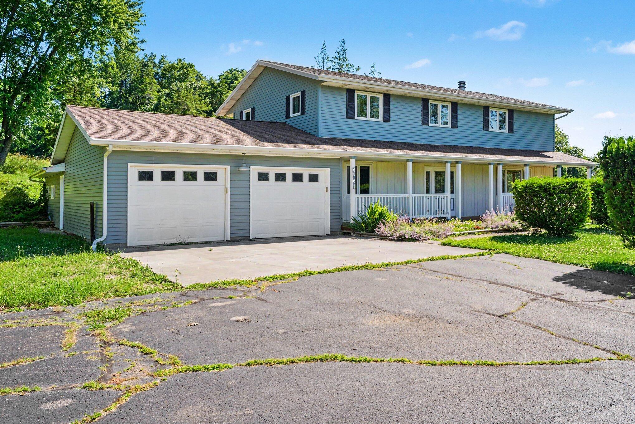 4761 E Arrowhead Drive Berrien Springs MI 49103