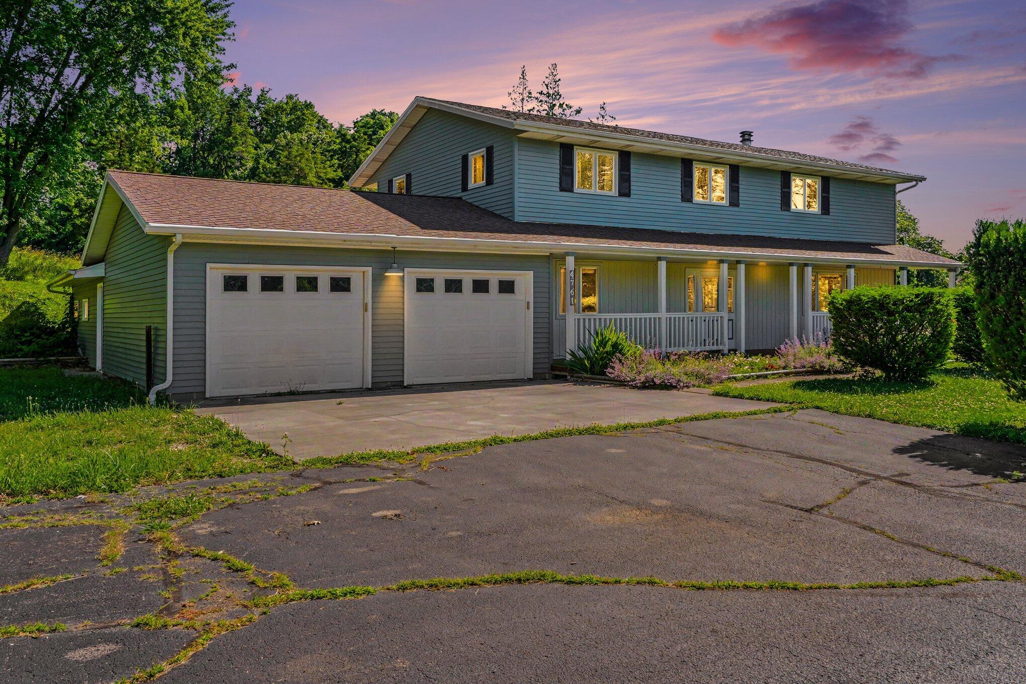 4761 E Arrowhead Drive Berrien Springs MI 49103