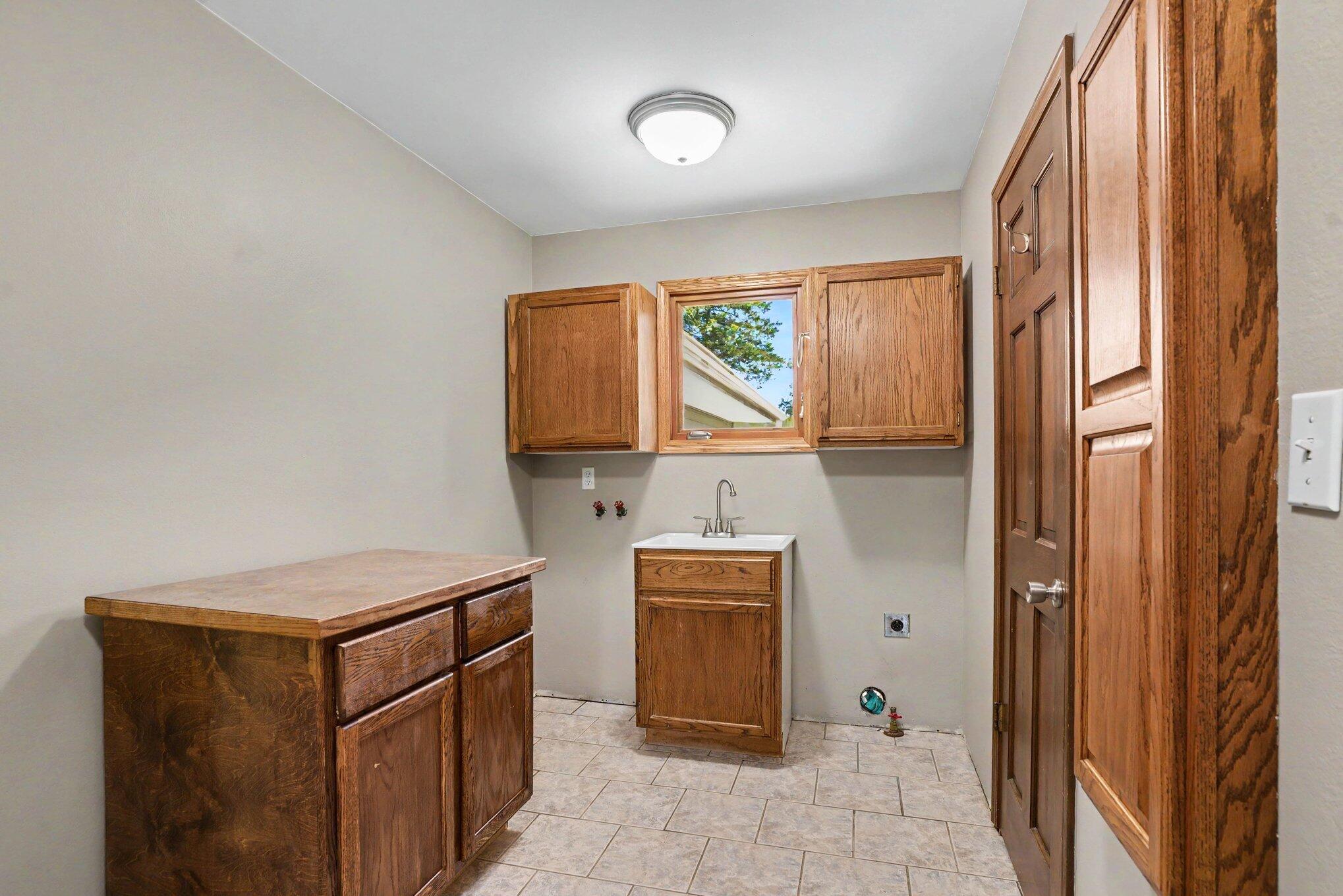 4761 E Arrowhead Drive Berrien Springs MI 49103