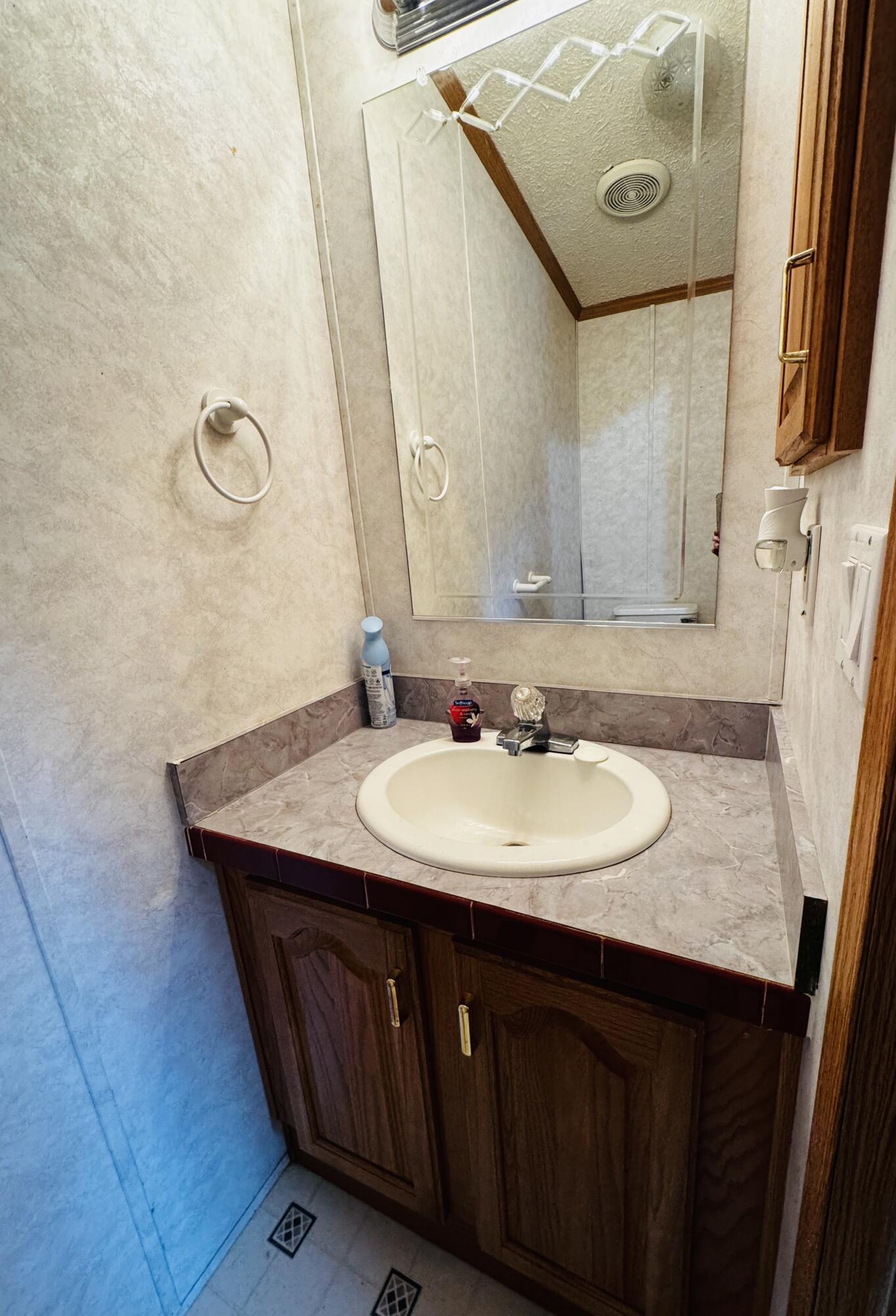 1852 N Lincoln Road Ludington MI 49431