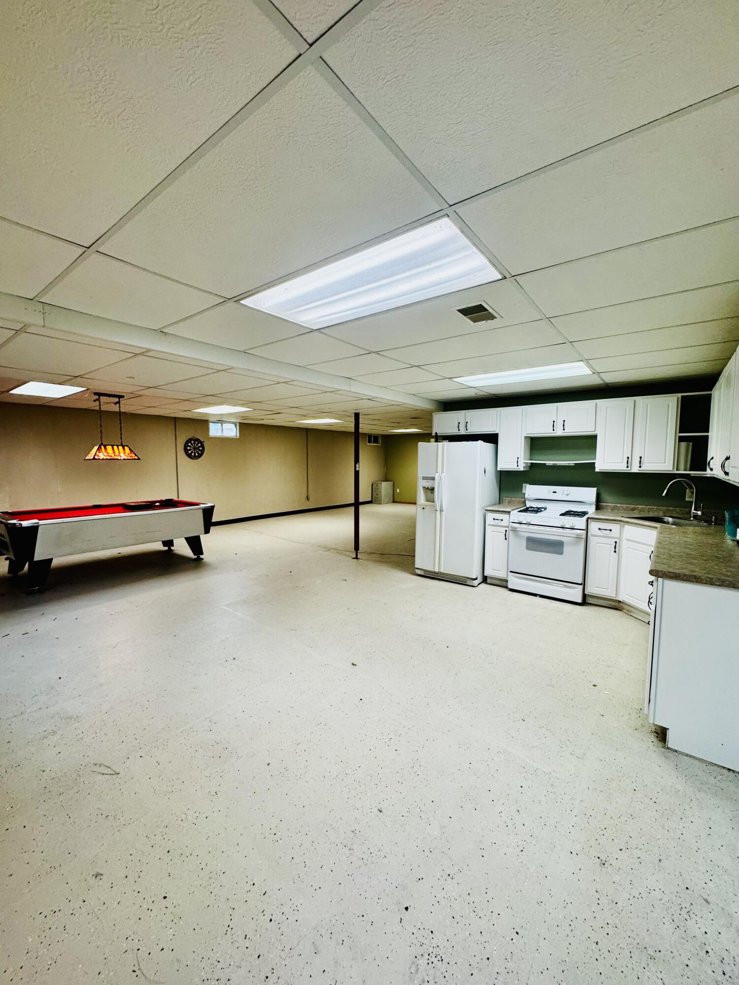 1852 N Lincoln Road Ludington MI 49431