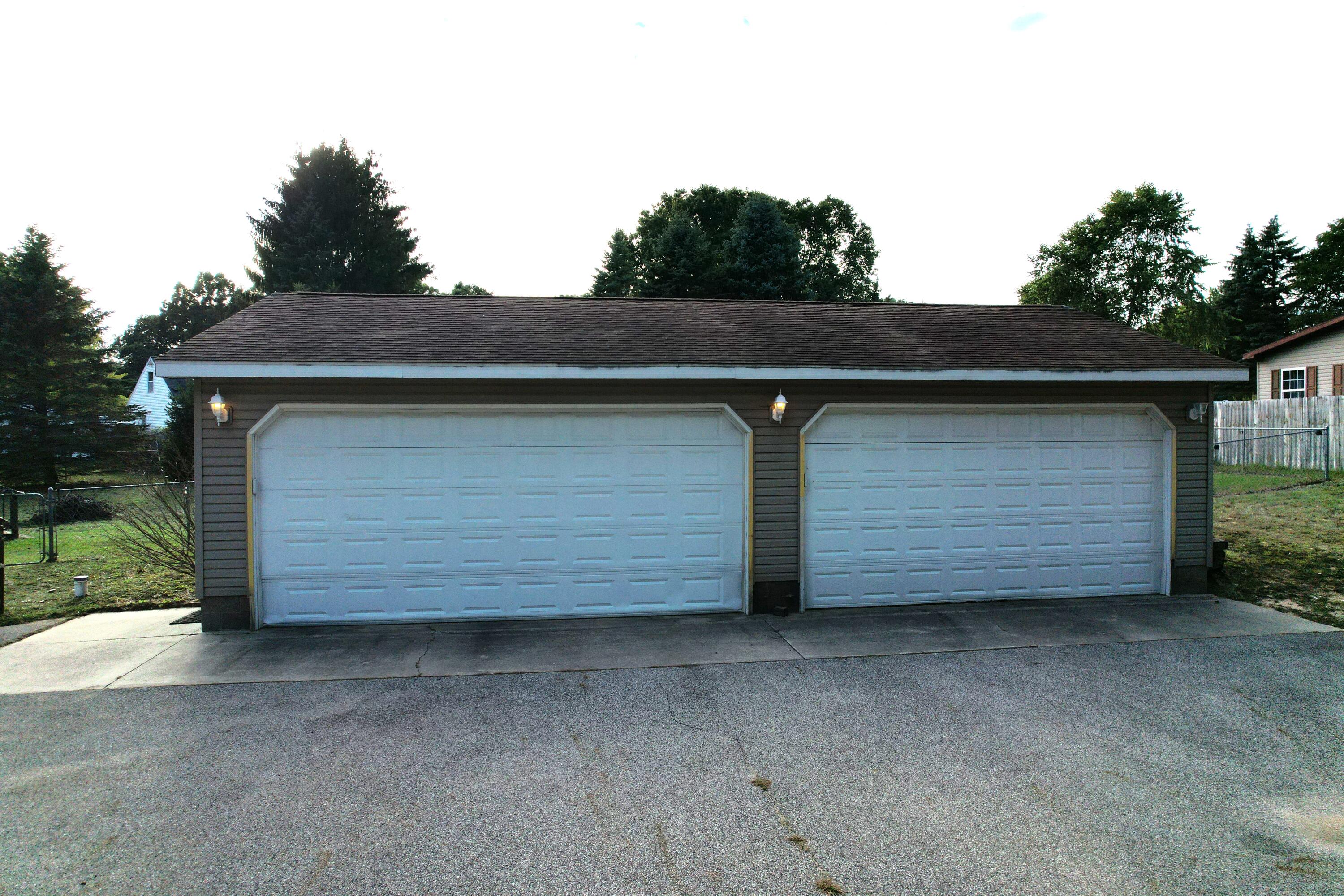 1852 N Lincoln Road Ludington MI 49431