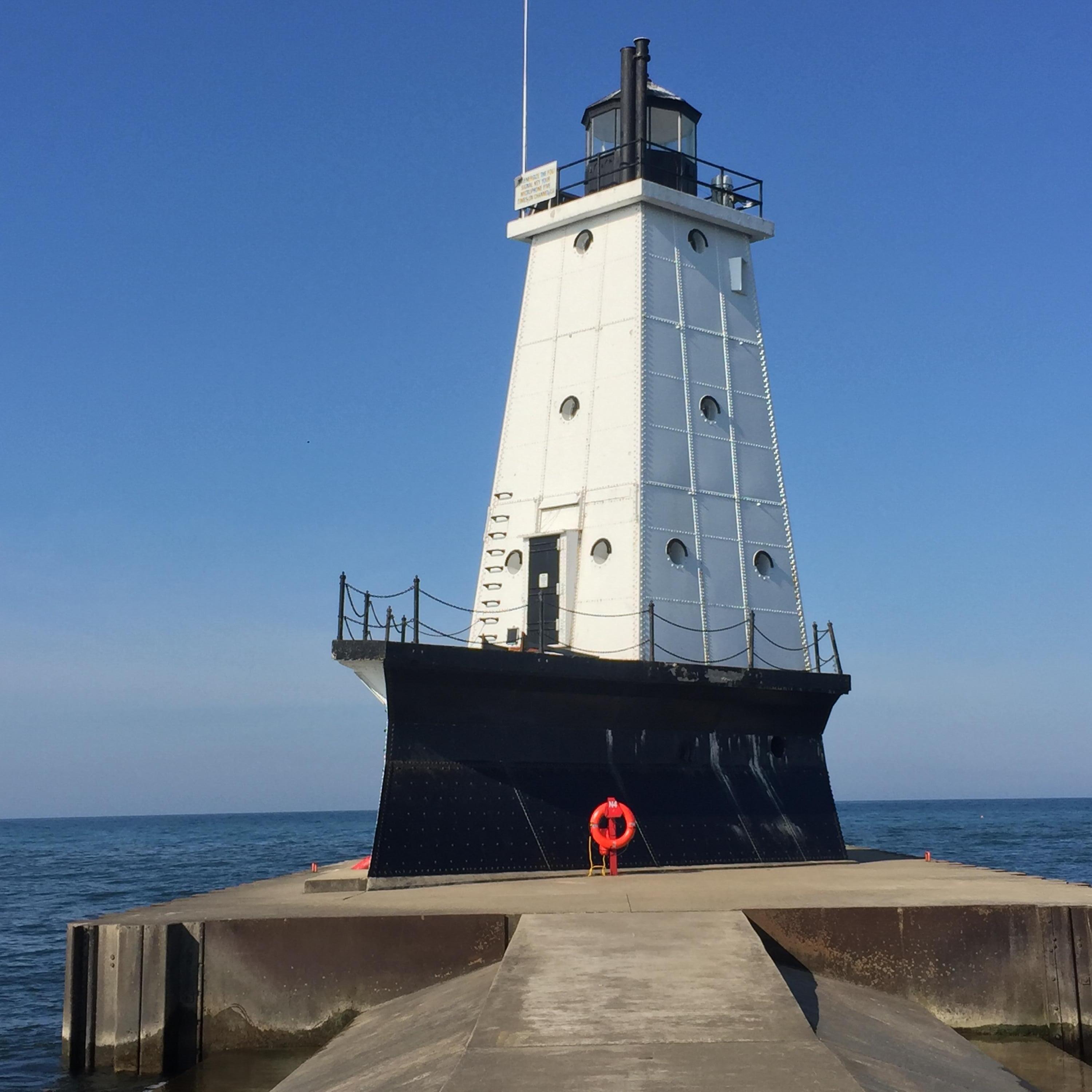 1852 N Lincoln Road Ludington MI 49431