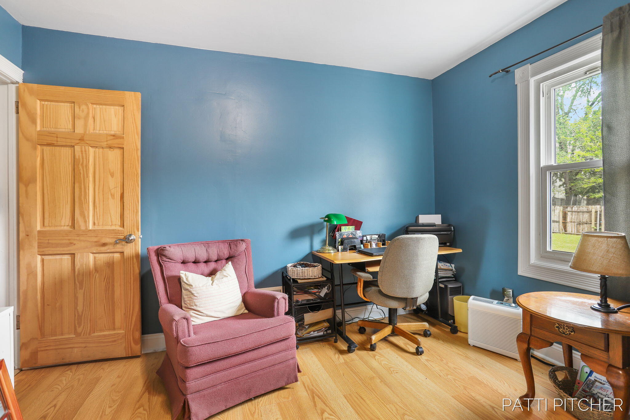 1044 E Apple Avenue Muskegon MI 49442