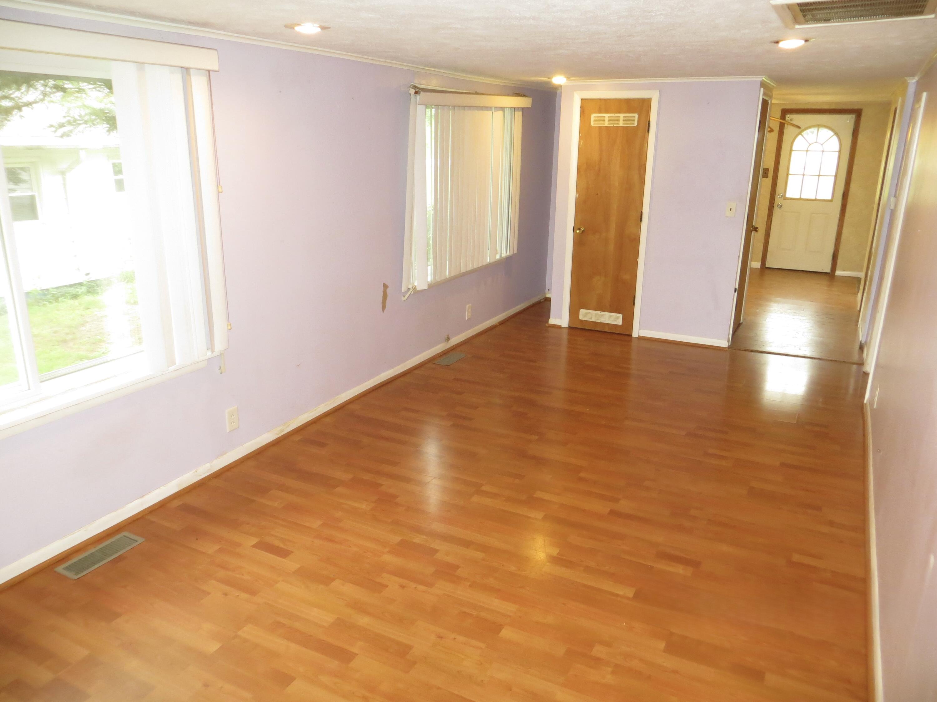25012 Kenneth Avenue Edwardsburg MI 49112