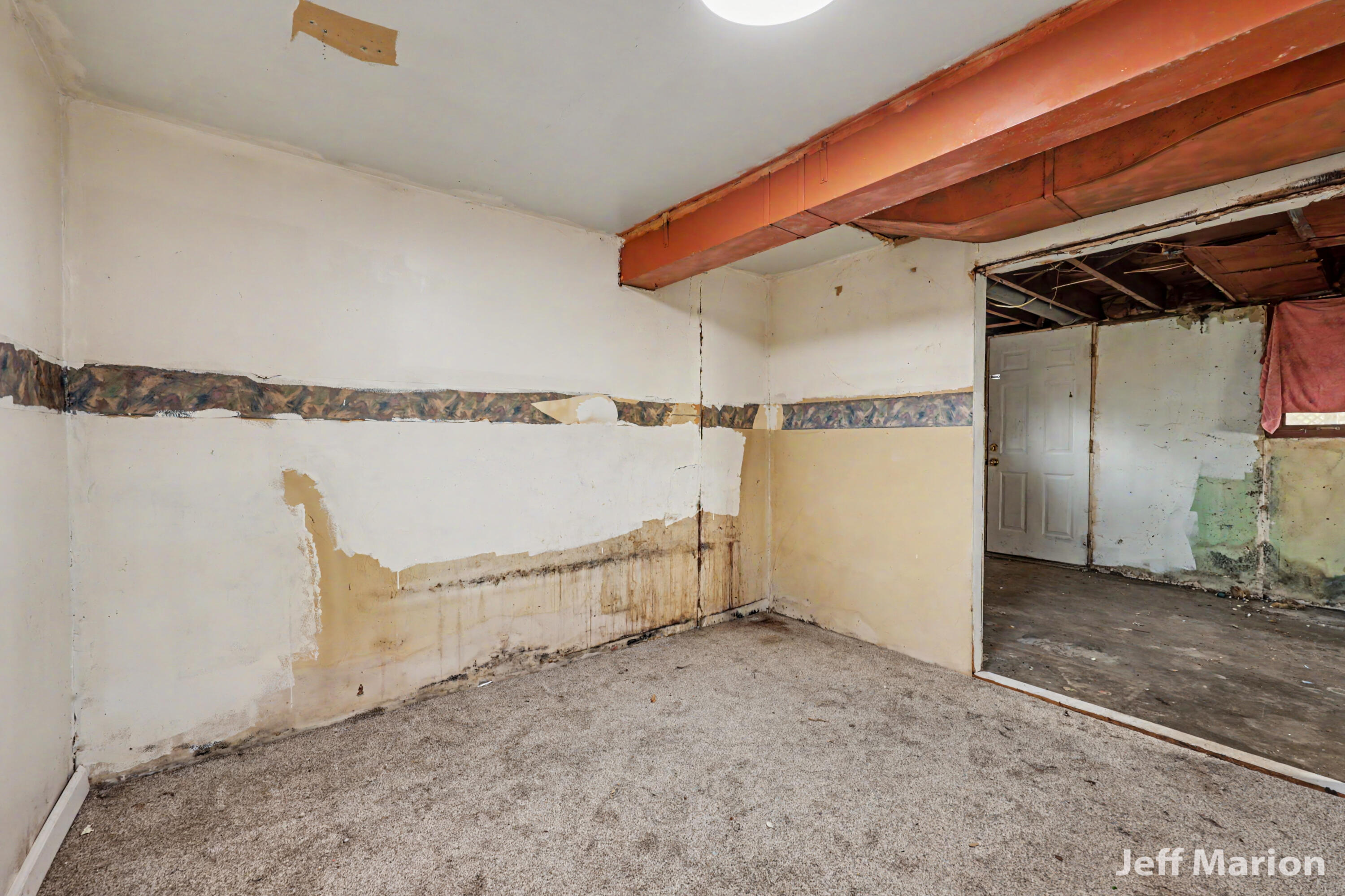 2600 Day Avenue NW Grand Rapids MI 49544