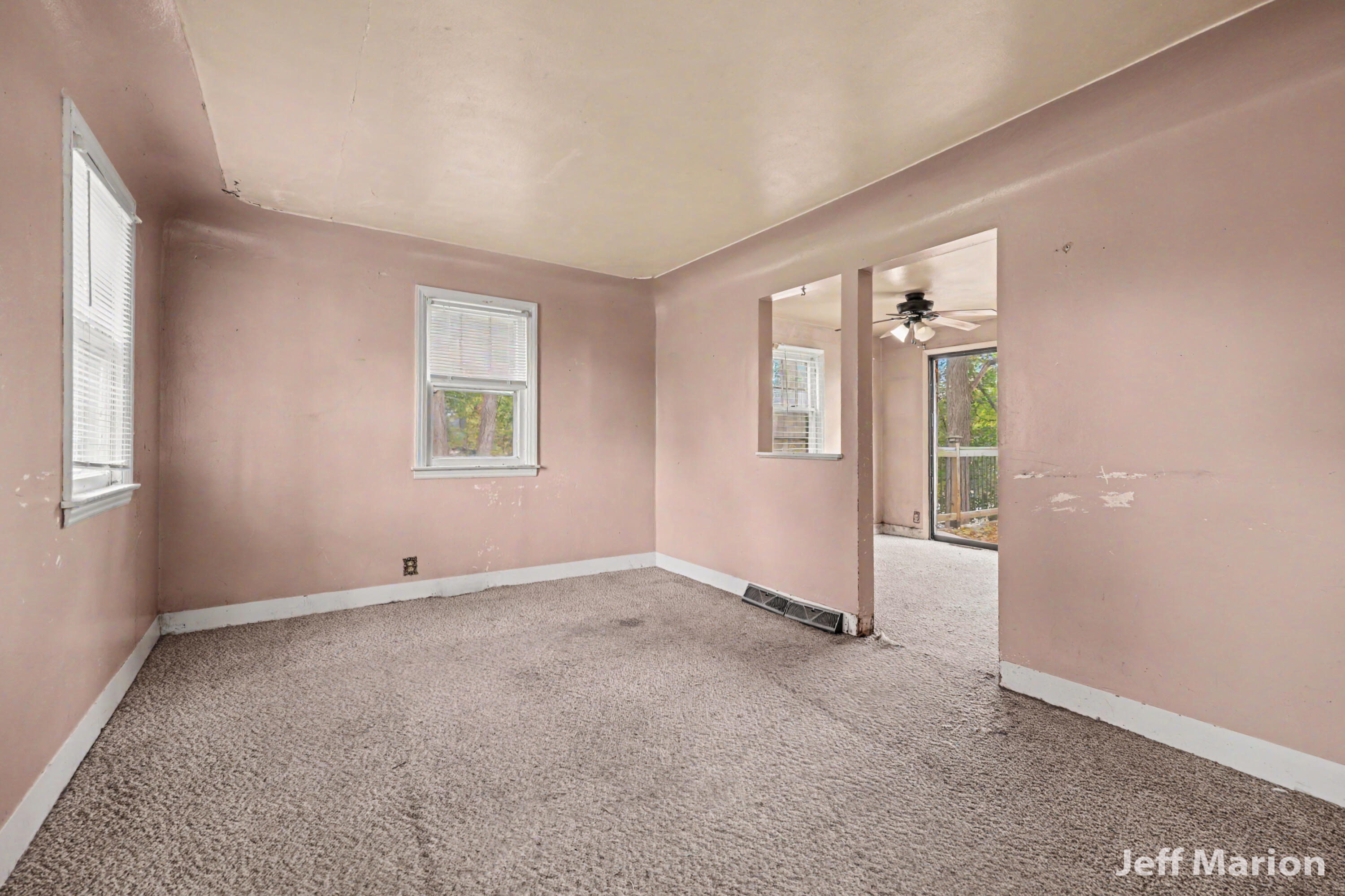 2600 Day Avenue NW Grand Rapids MI 49544