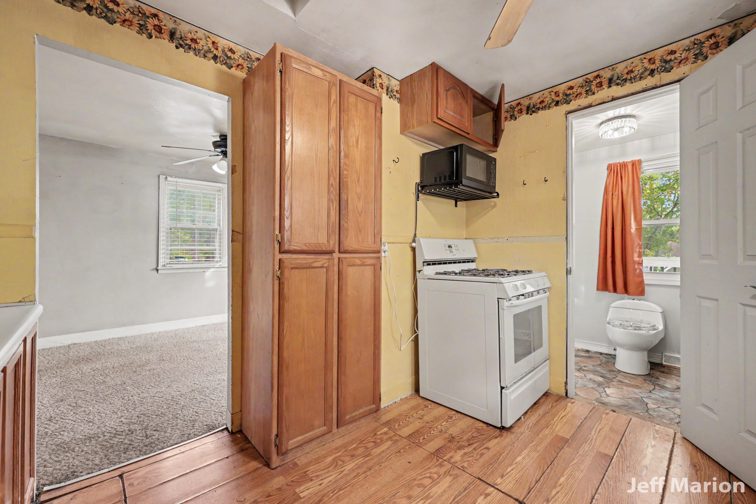 2600 Day Avenue NW Grand Rapids MI 49544
