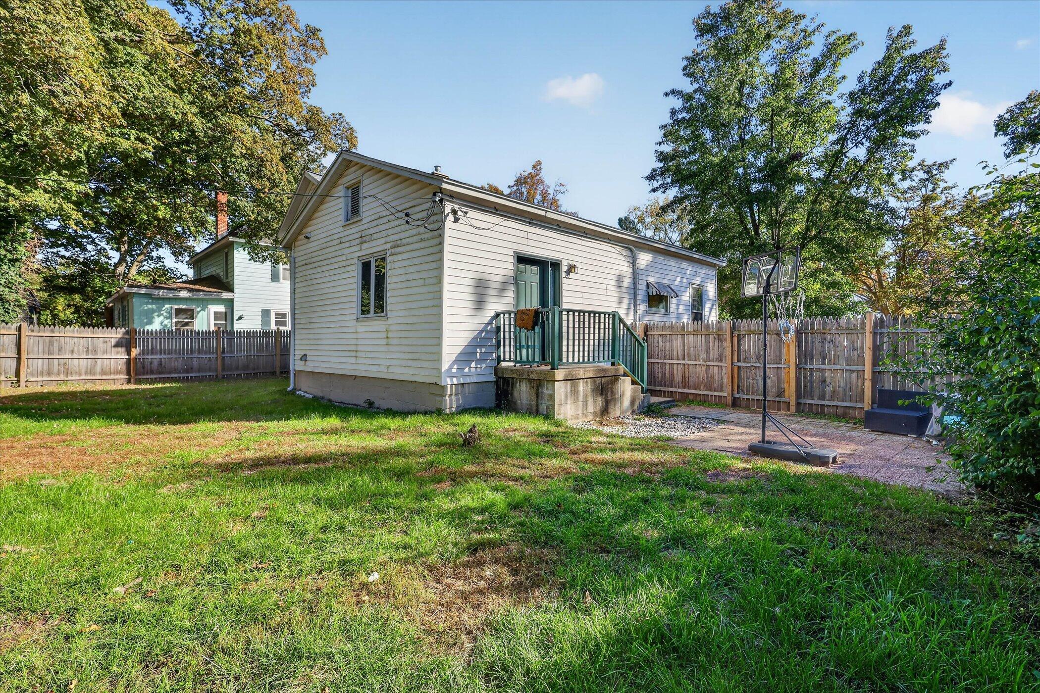 170 North Street Allegan MI 49010