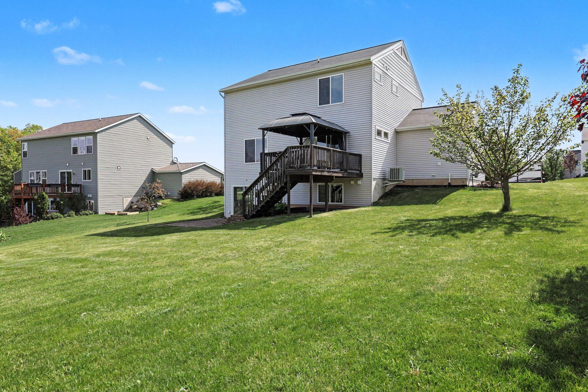 9477 Sunset Ridge Drive NE Rockford MI 49341