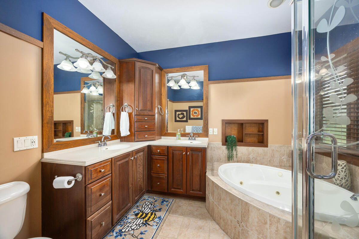 1815 Planters Row Drive SW Byron Center MI 49315