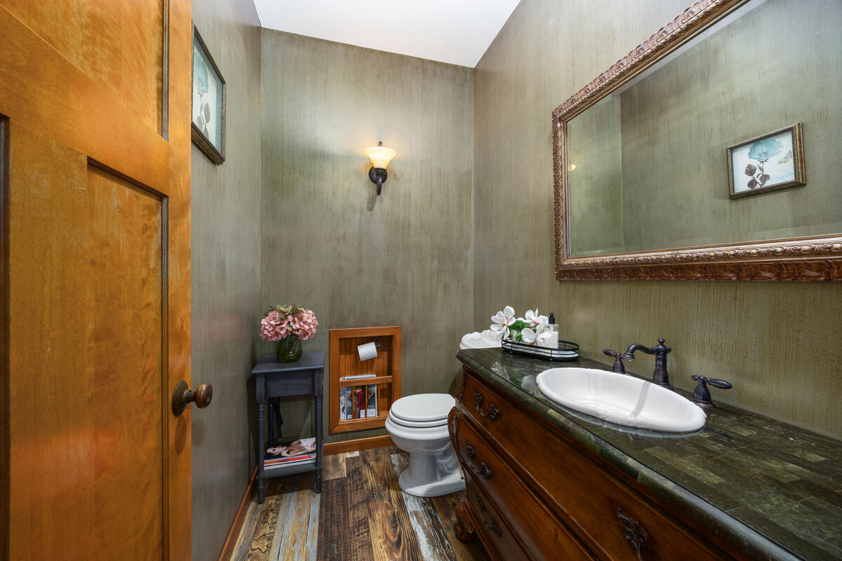1815 Planters Row Drive SW Byron Center MI 49315