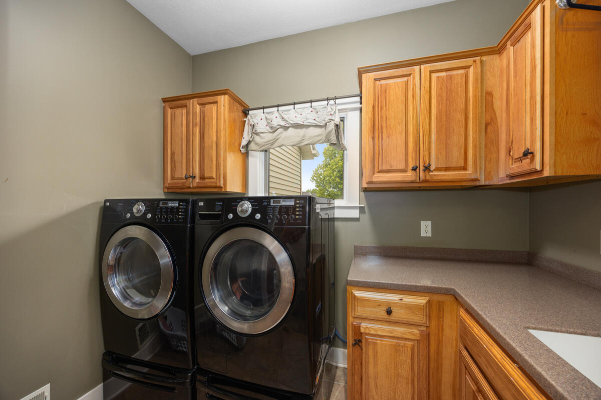1815 Planters Row Drive SW Byron Center MI 49315