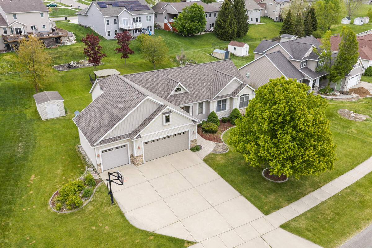 1815 Planters Row Drive SW Byron Center MI 49315
