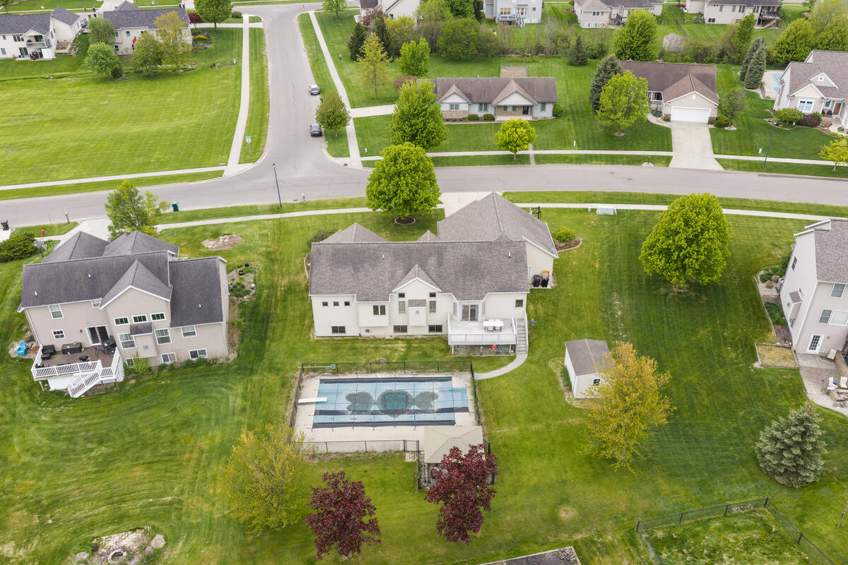 1815 Planters Row Drive SW Byron Center MI 49315