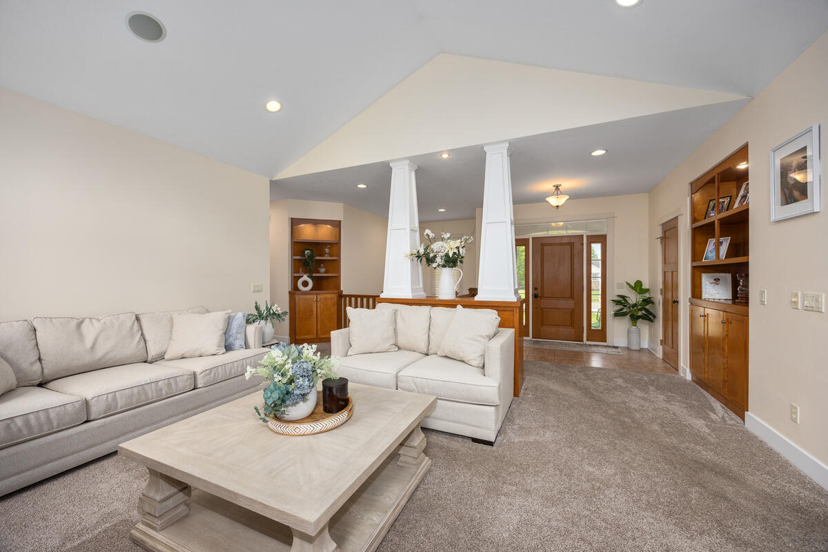 1815 Planters Row Drive SW Byron Center MI 49315