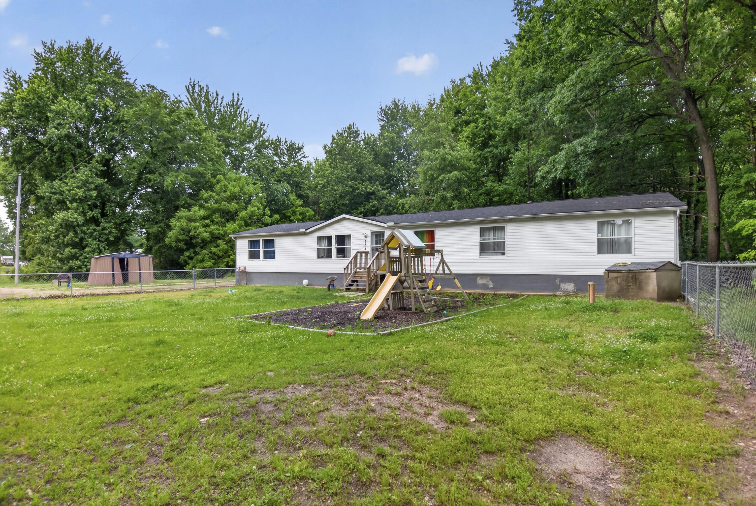 4503 106th Avenue Allegan MI 49010