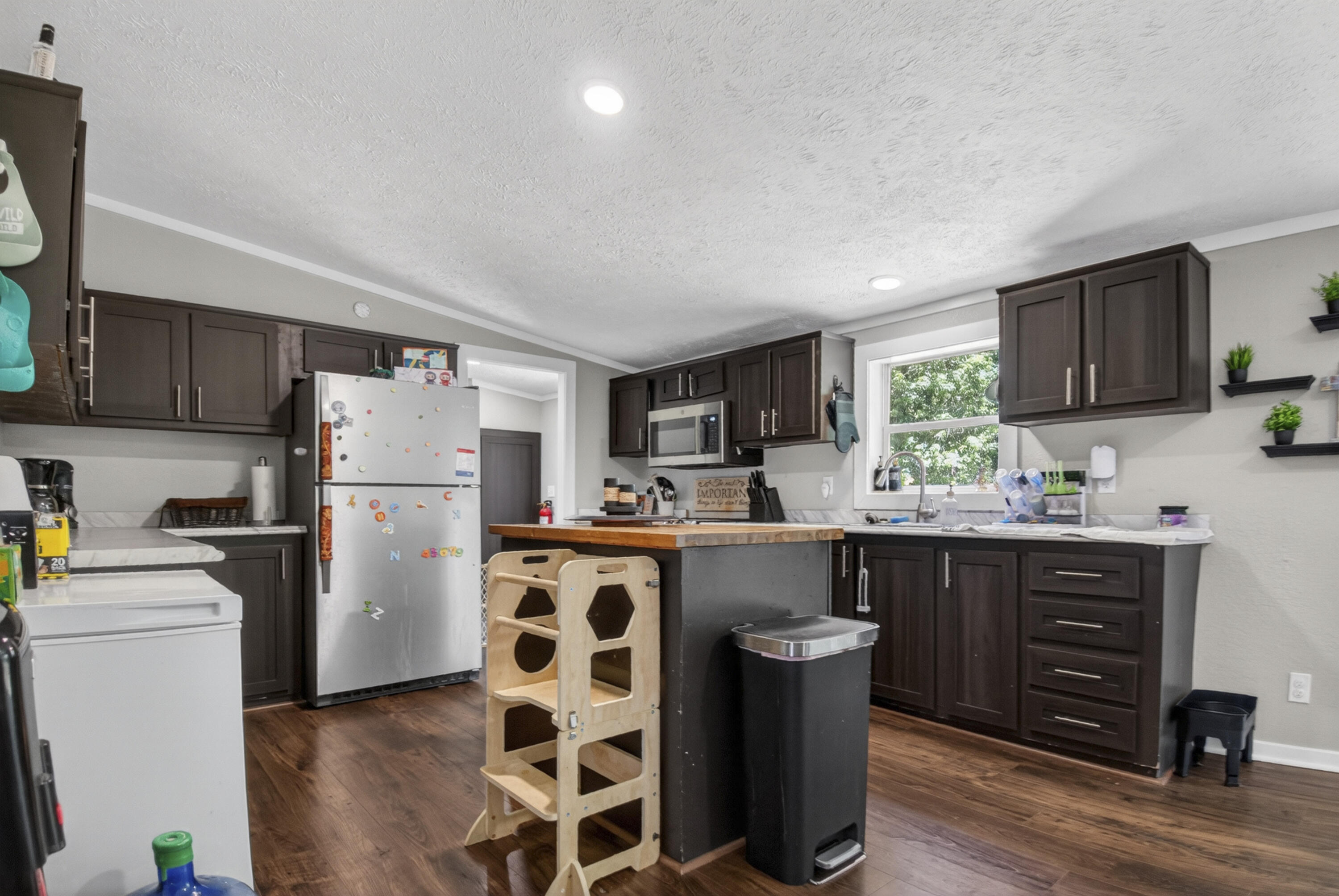 4503 106th Avenue Allegan MI 49010