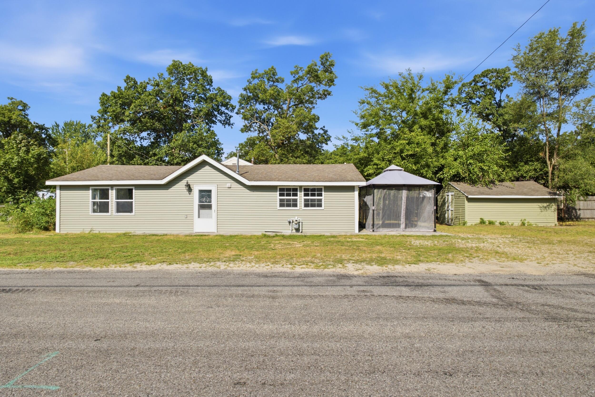 5286 Hall Road Muskegon MI 49442
