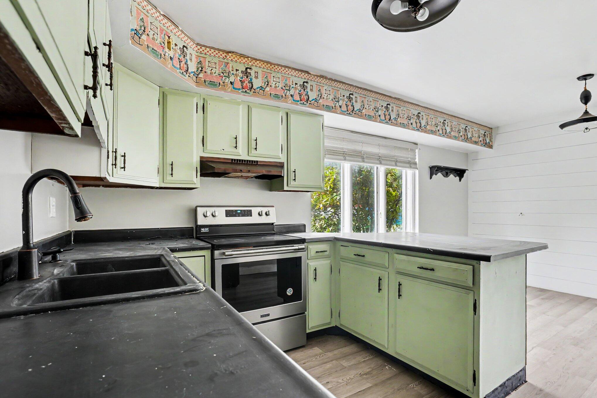 5712 N 24th Street Kalamazoo MI 49004