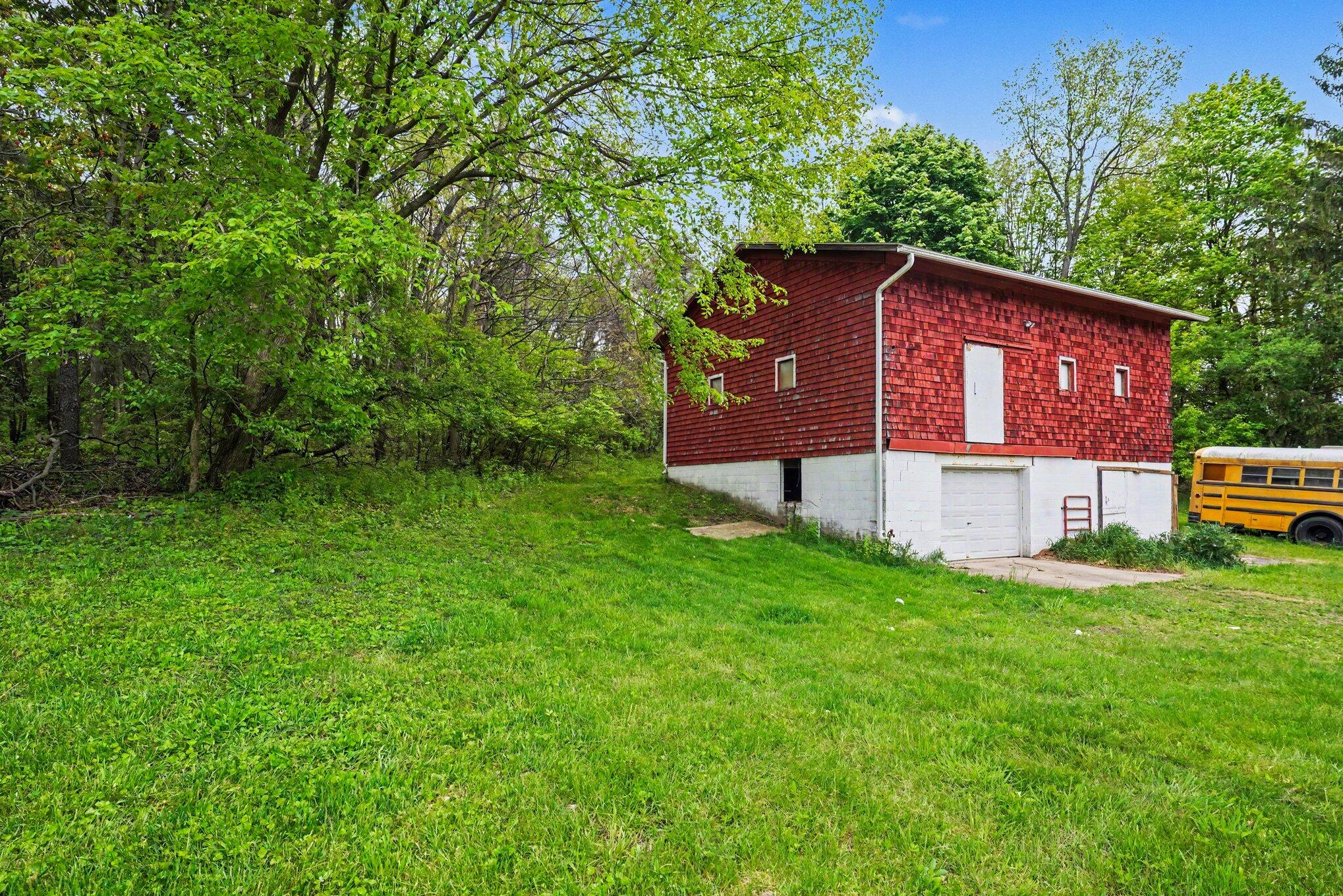 5712 N 24th Street Kalamazoo MI 49004