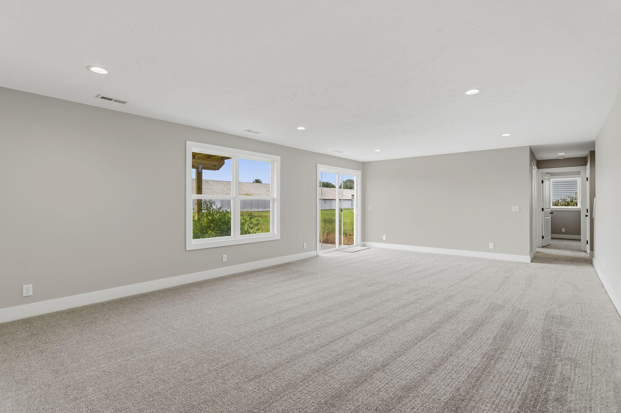 10124 Strawberry Lane Zeeland MI 49464