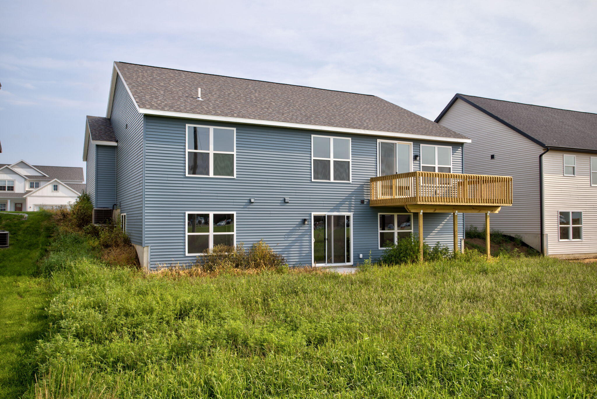 10124 Strawberry Lane Zeeland MI 49464