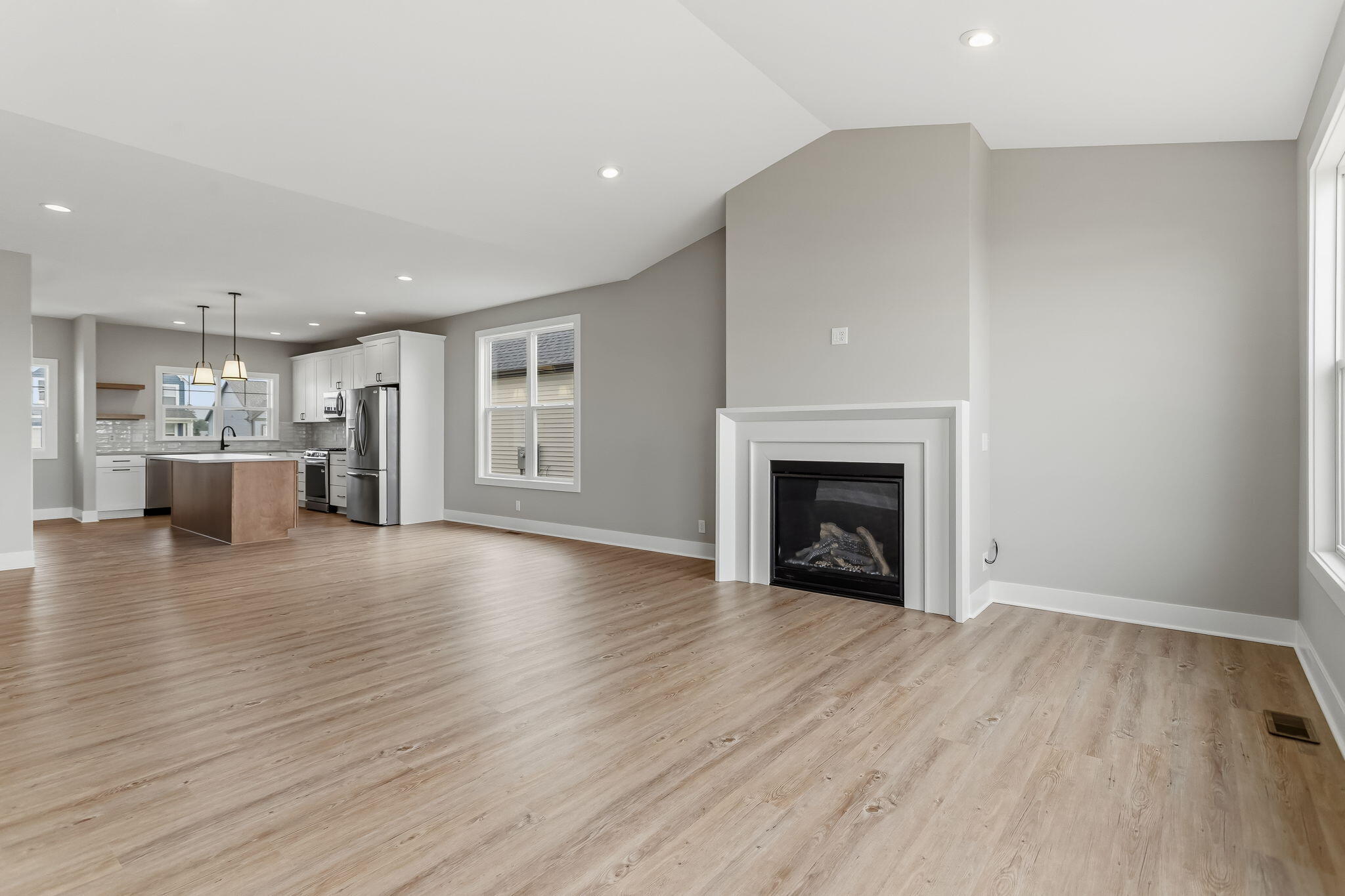 10124 Strawberry Lane Zeeland MI 49464