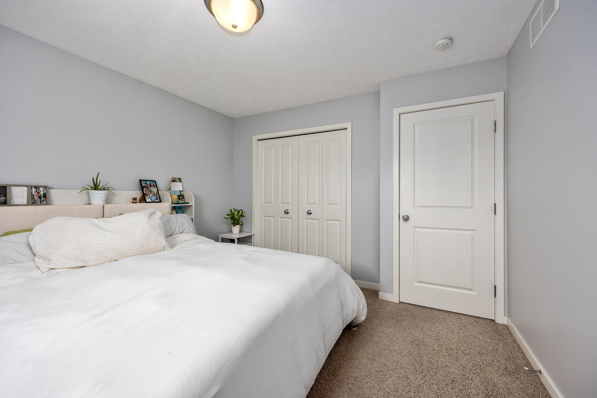 514 Clear Wood Drive SE Grand Rapids MI 49548