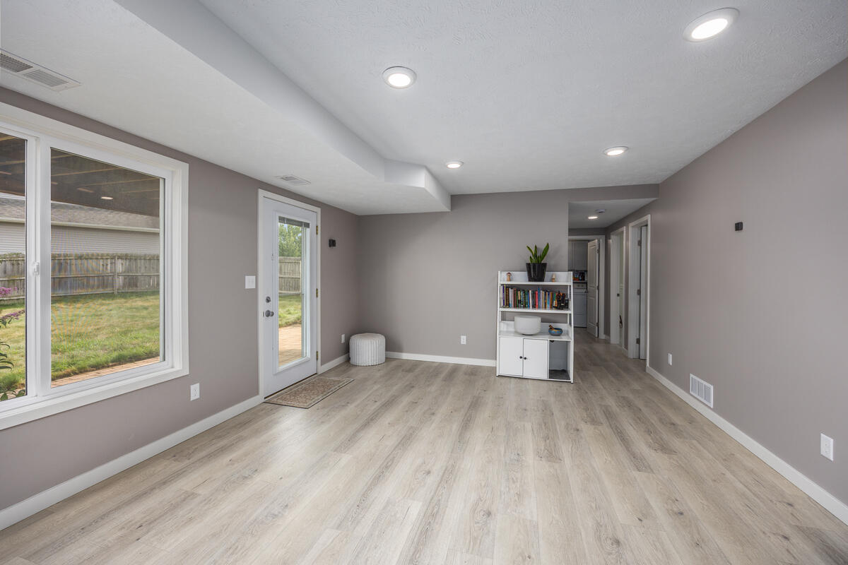514 Clear Wood Drive SE Grand Rapids MI 49548