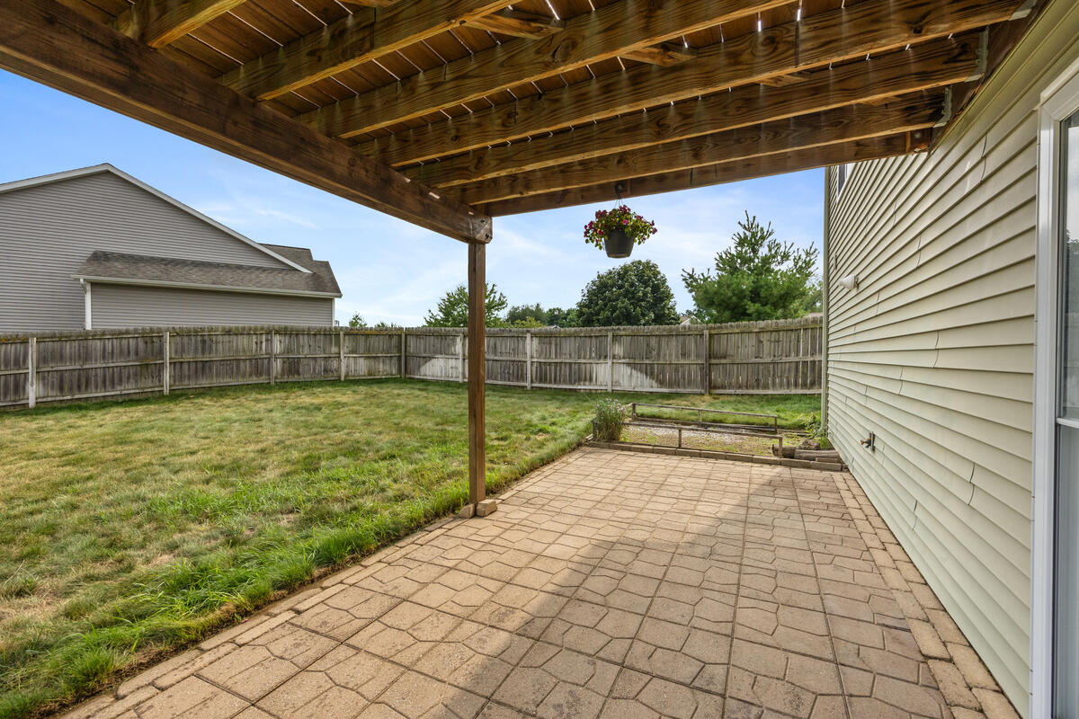 514 Clear Wood Drive SE Grand Rapids MI 49548