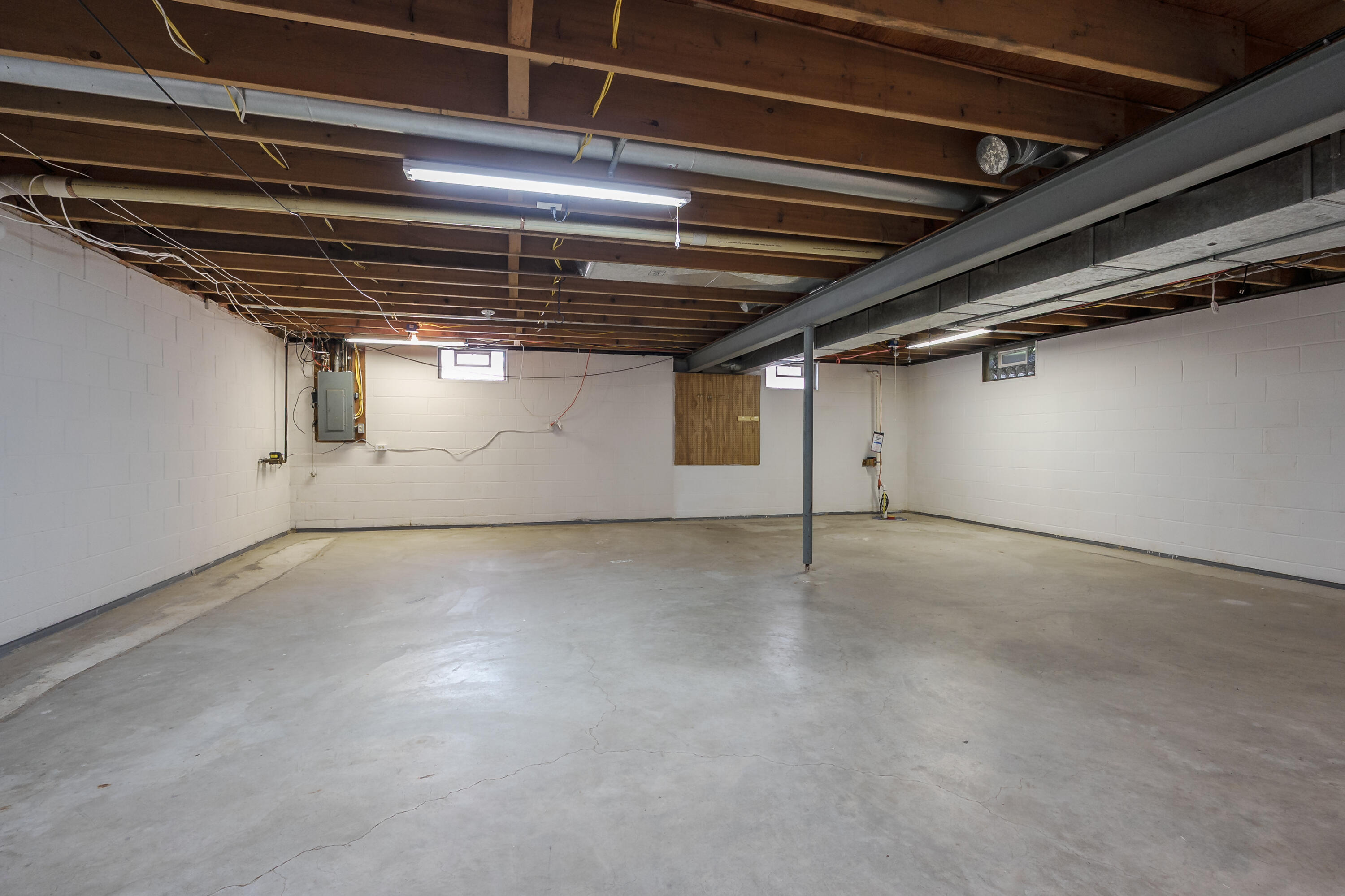 5037 Patland Drive Kalamazoo MI 49009