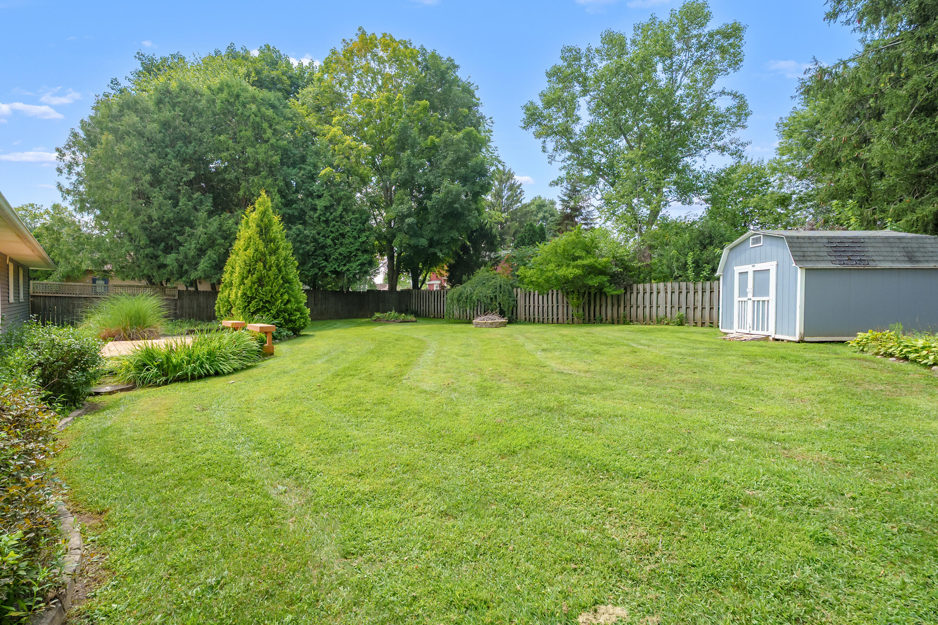 5037 Patland Drive Kalamazoo MI 49009