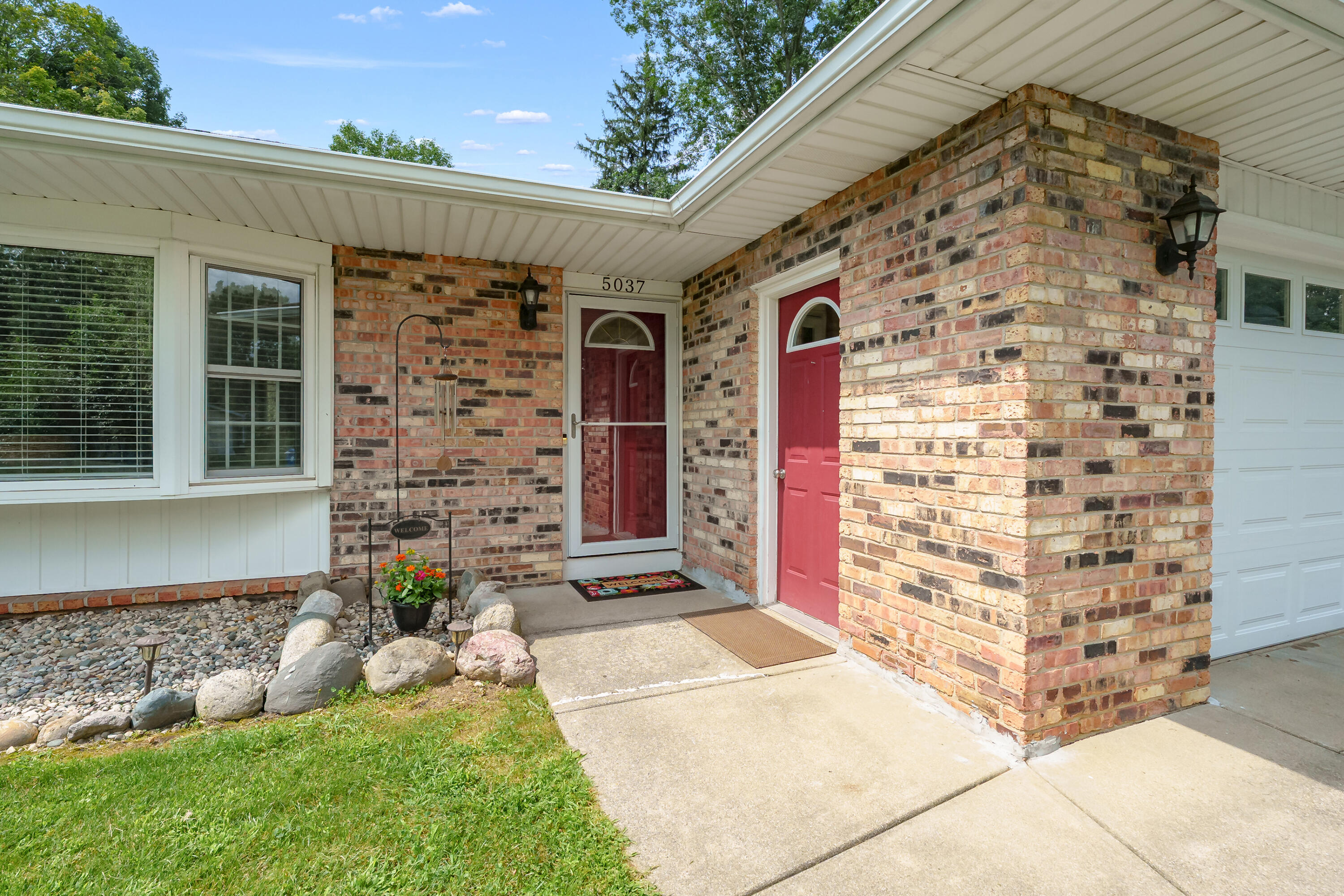 5037 Patland Drive Kalamazoo MI 49009