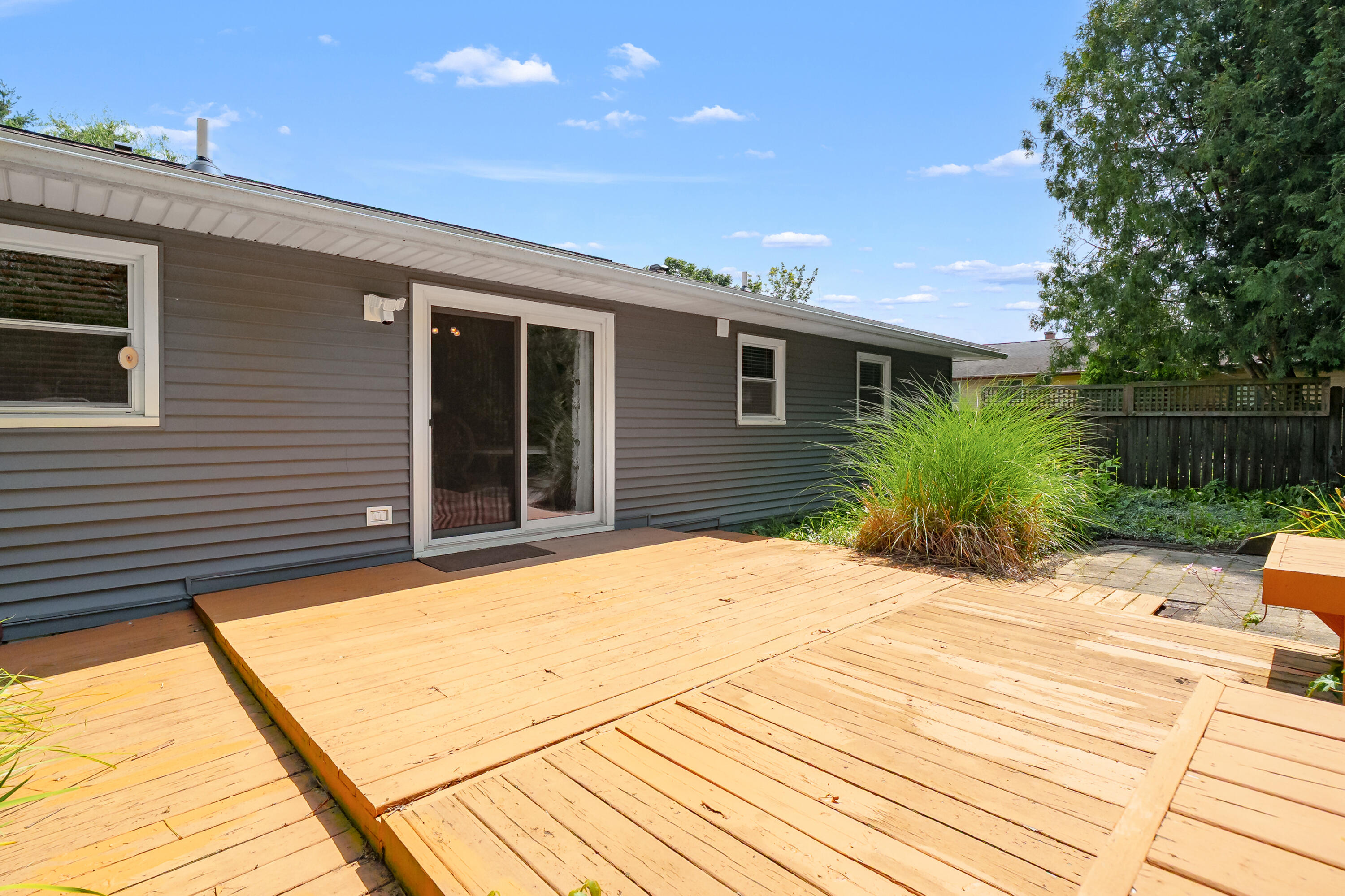 5037 Patland Drive Kalamazoo MI 49009