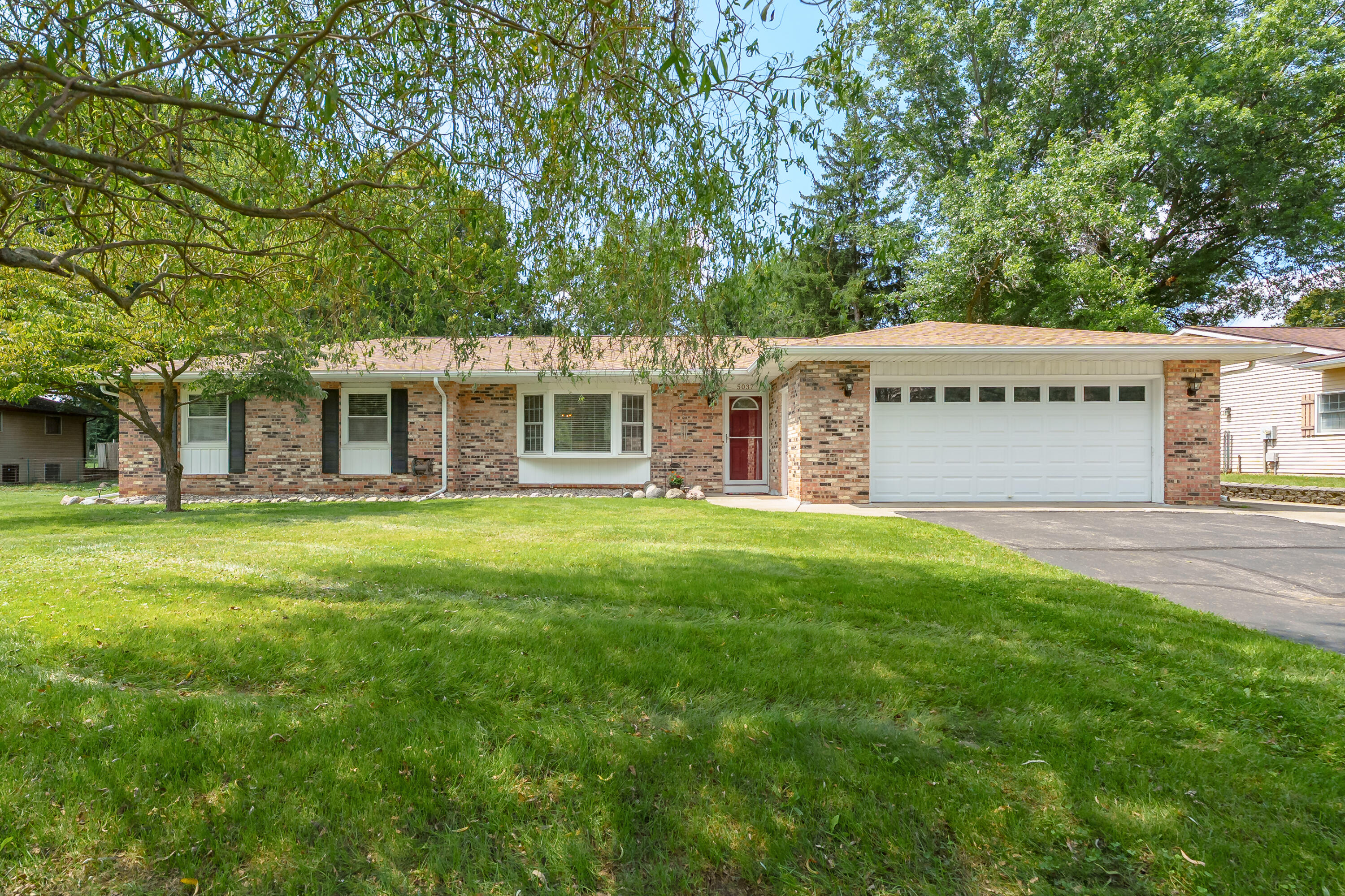 5037 Patland Drive Kalamazoo MI 49009