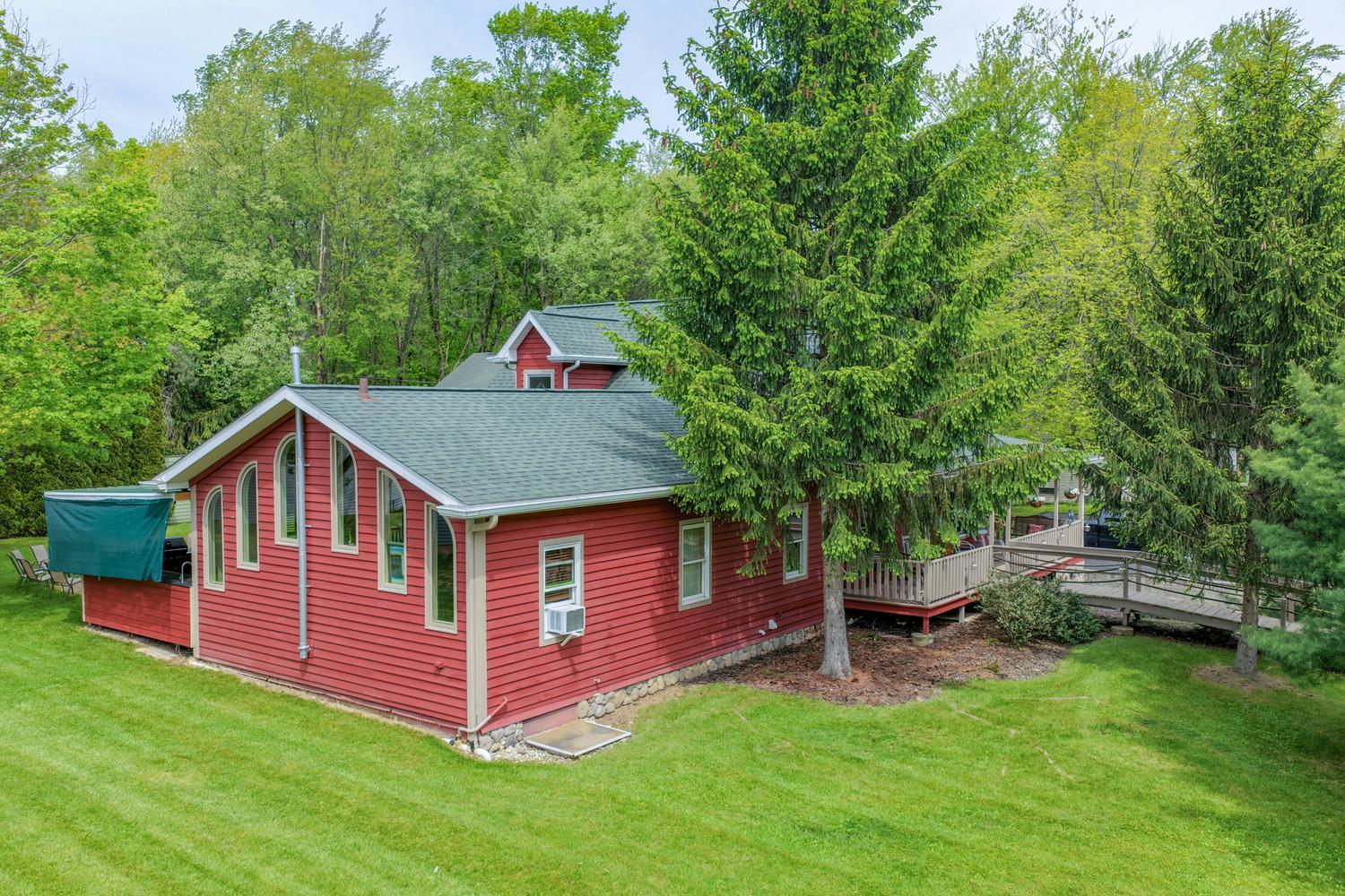 61258 Quinnesec Road Cassopolis MI 49031
