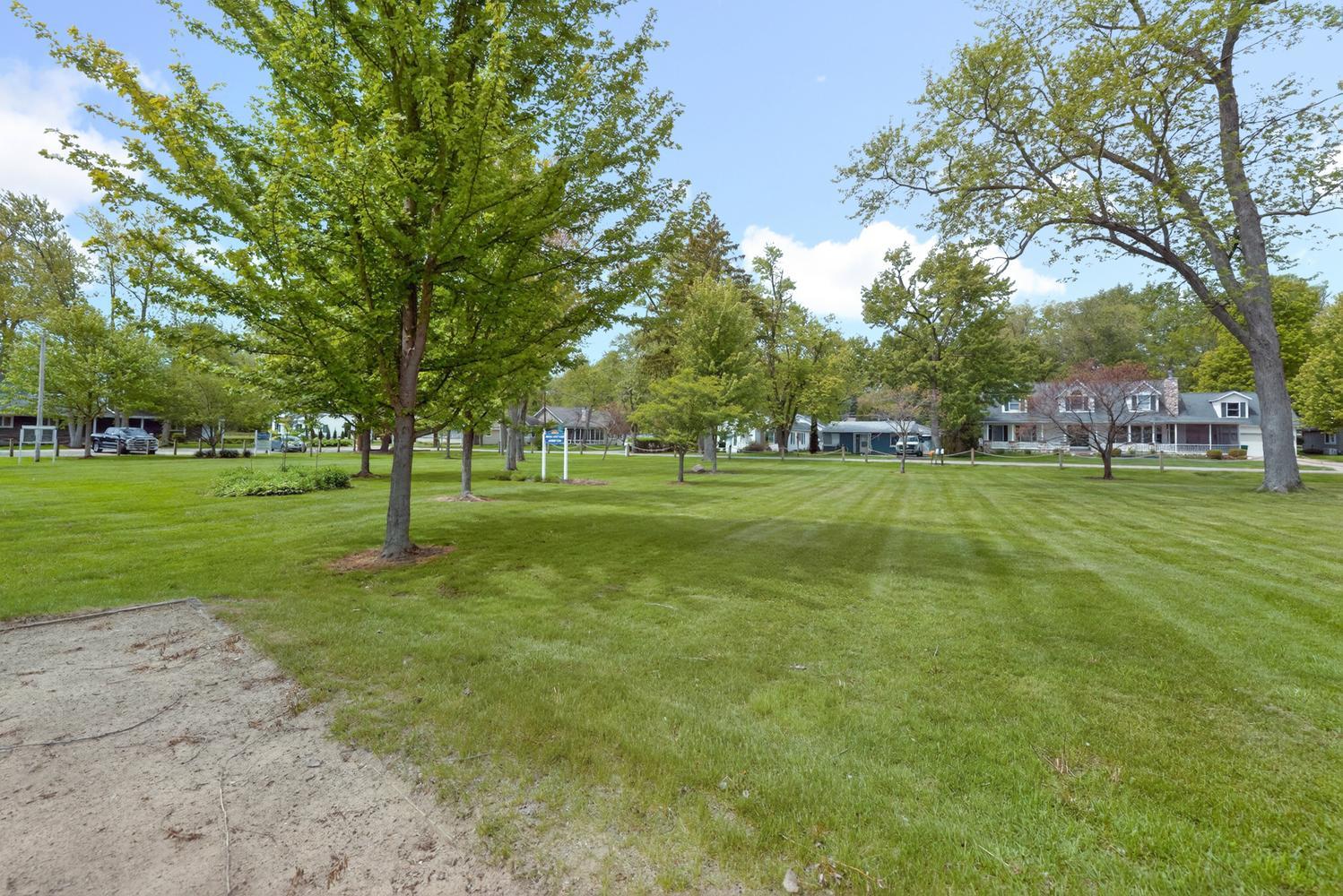 61258 Quinnesec Road Cassopolis MI 49031