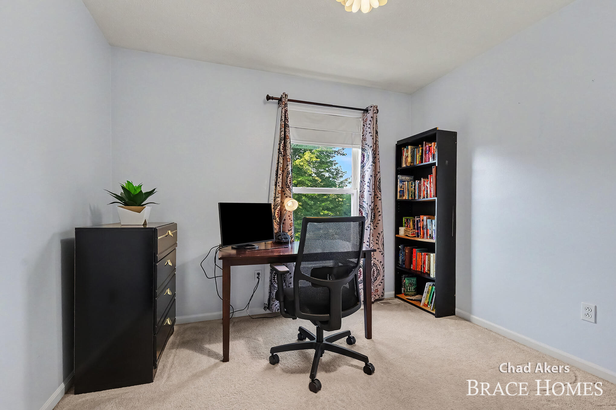 2022 Friesian Court NE Grand Rapids MI 49505