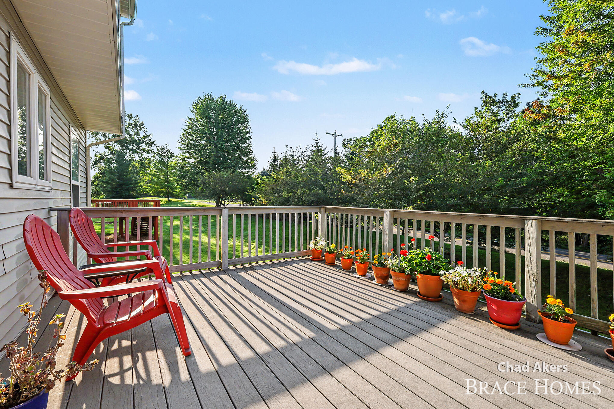 2022 Friesian Court NE Grand Rapids MI 49505